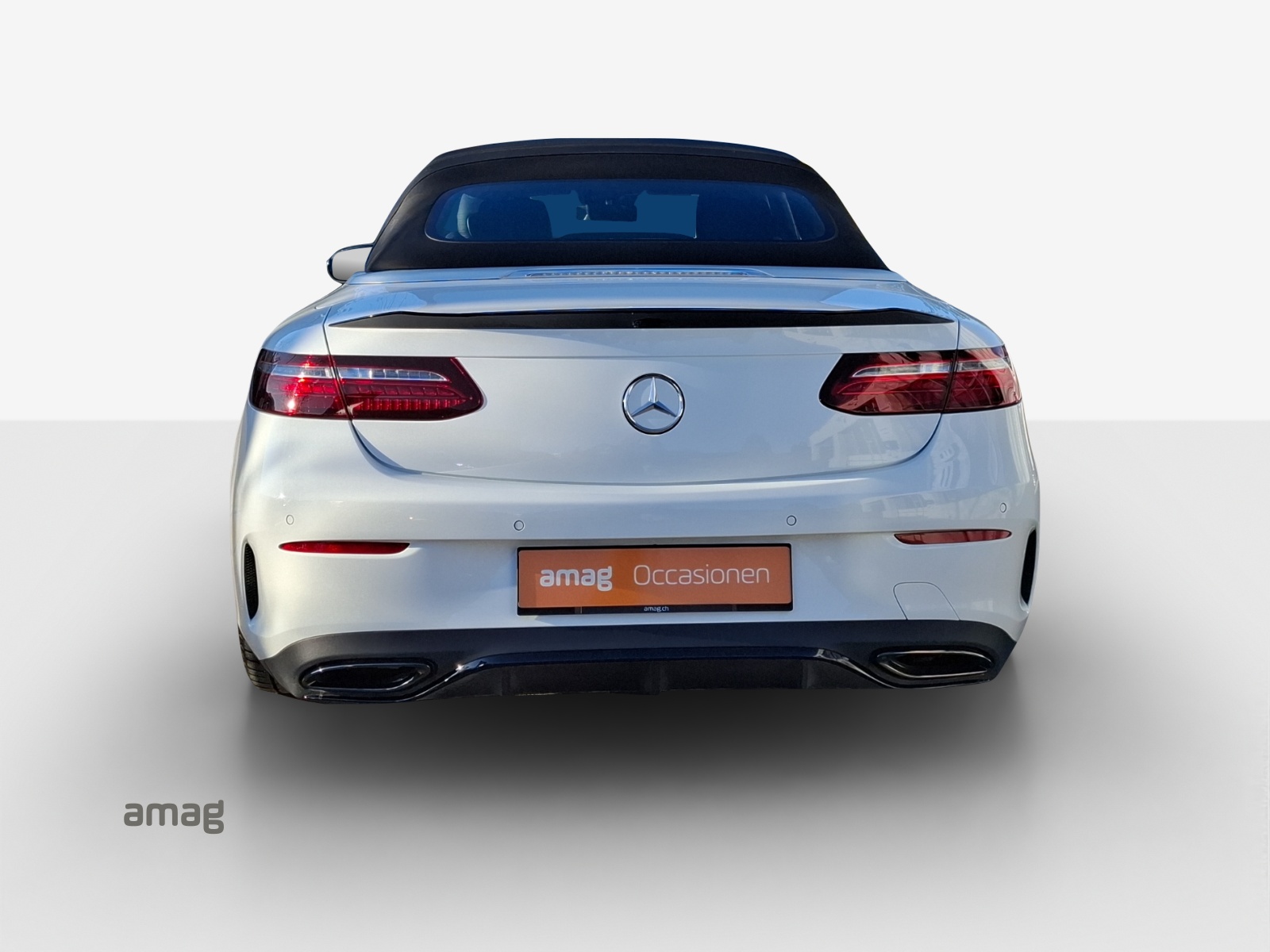 MERCEDES-BENZ E 200 Cabriolet AMG Line 9G-Tronic-image-3
