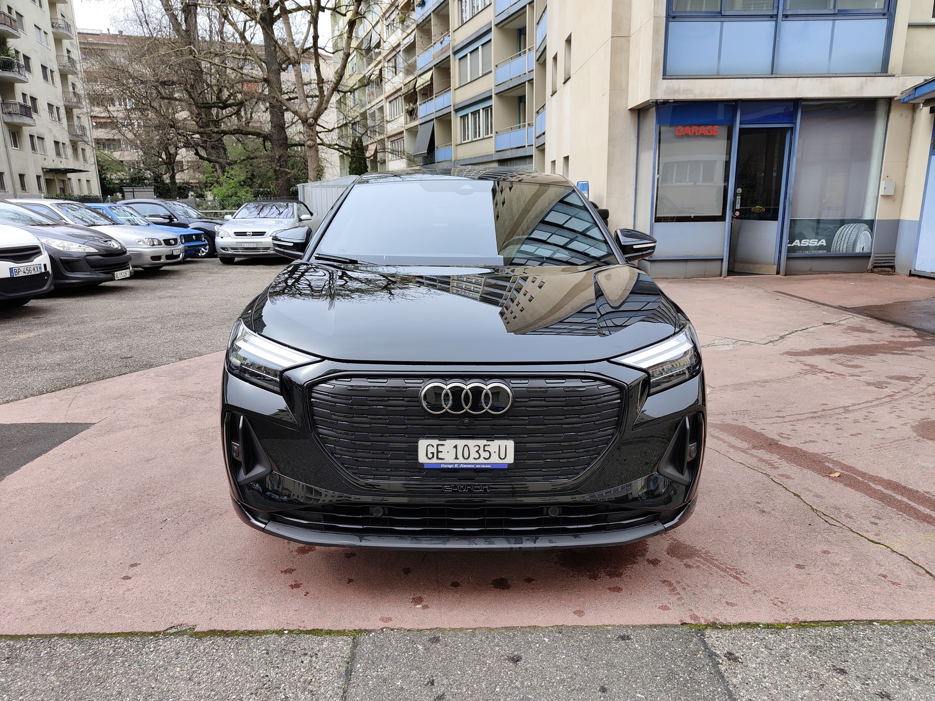 AUDI Q4 Sportback e-tron 50 quattro-image-5