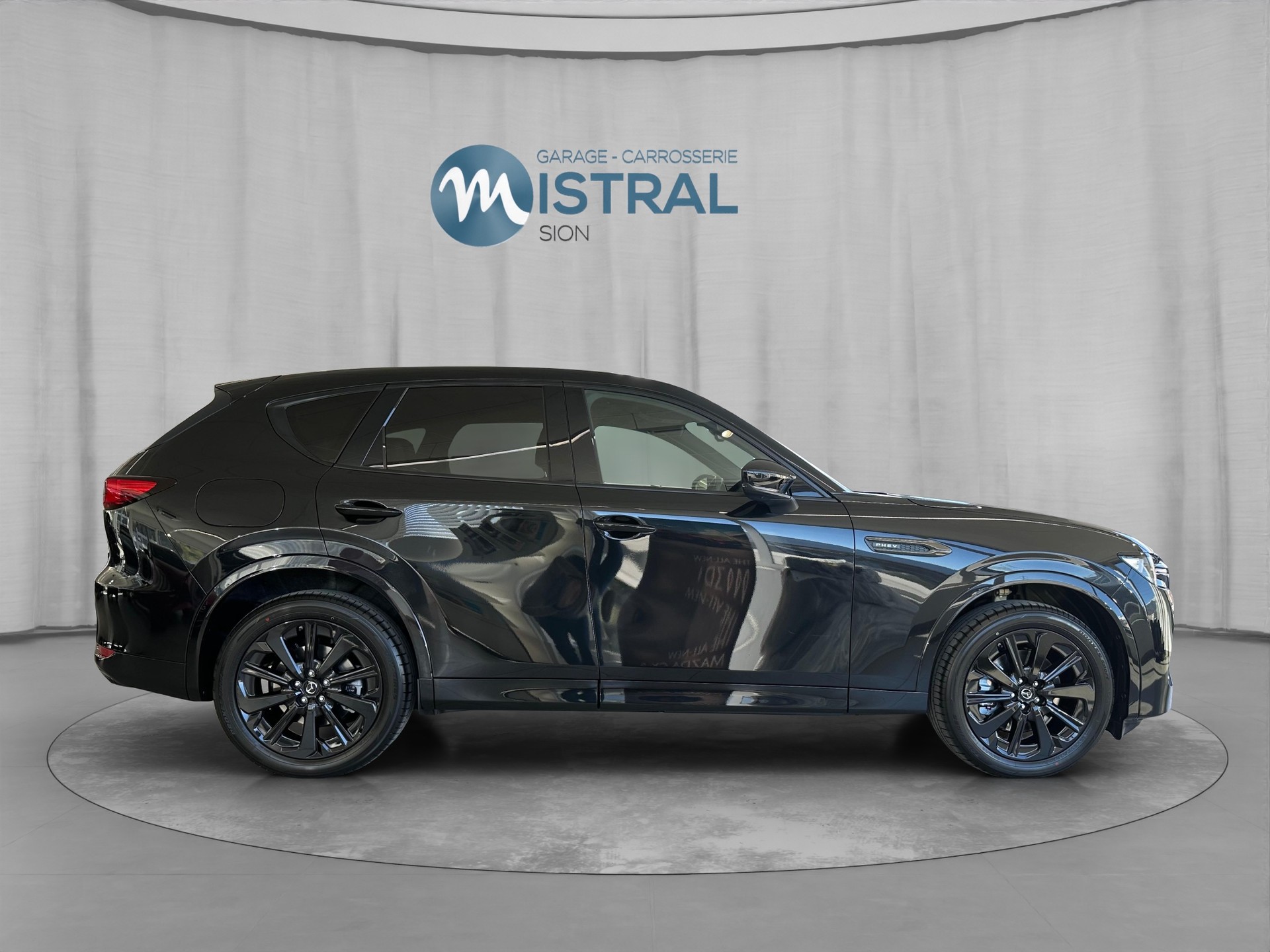 MAZDA CX-60 e-Skyactiv PHEV 327 AWD Homura Plus-image-5