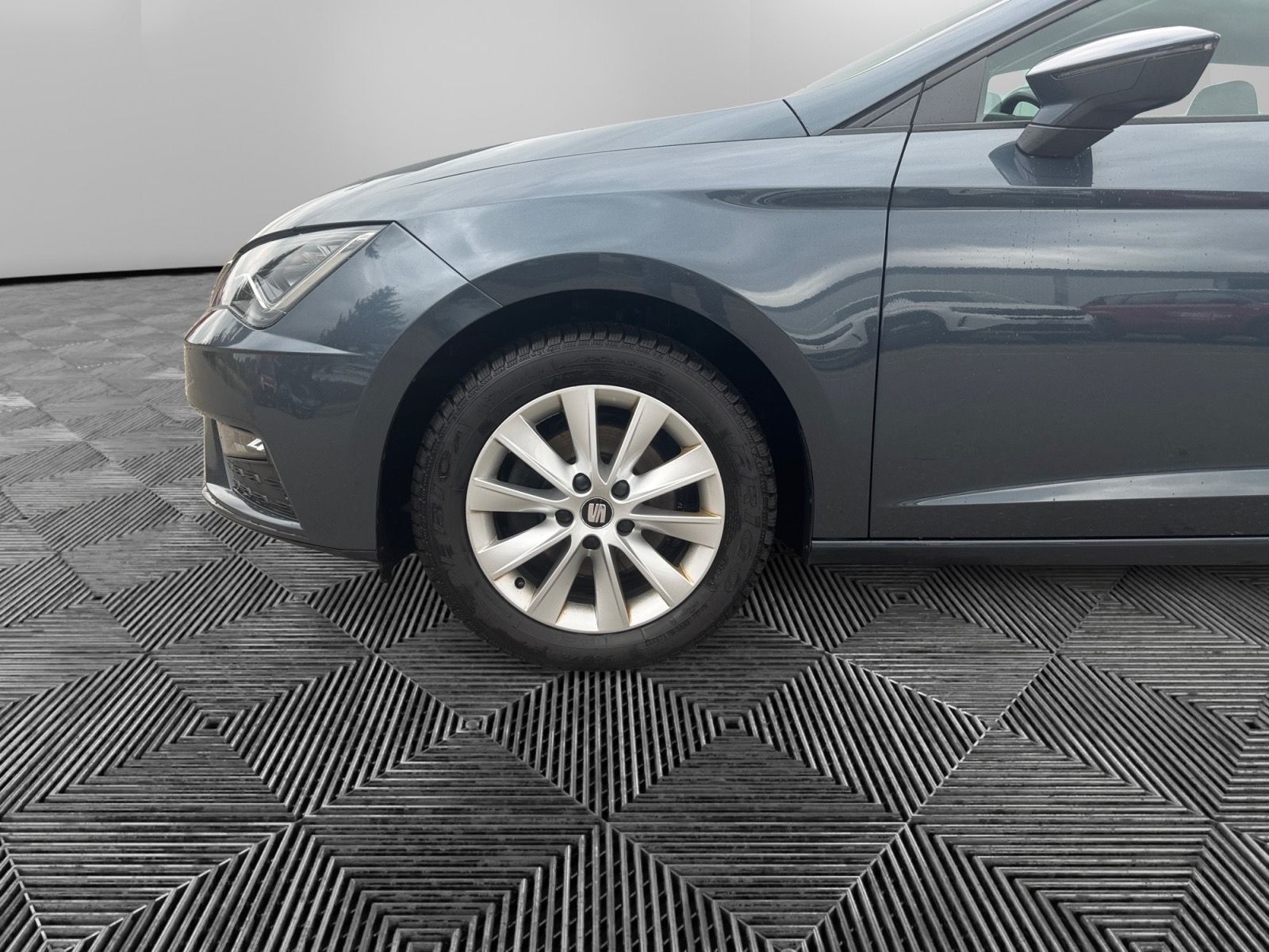 SEAT Leon 1.6 TDI CR Style DSG-image-9