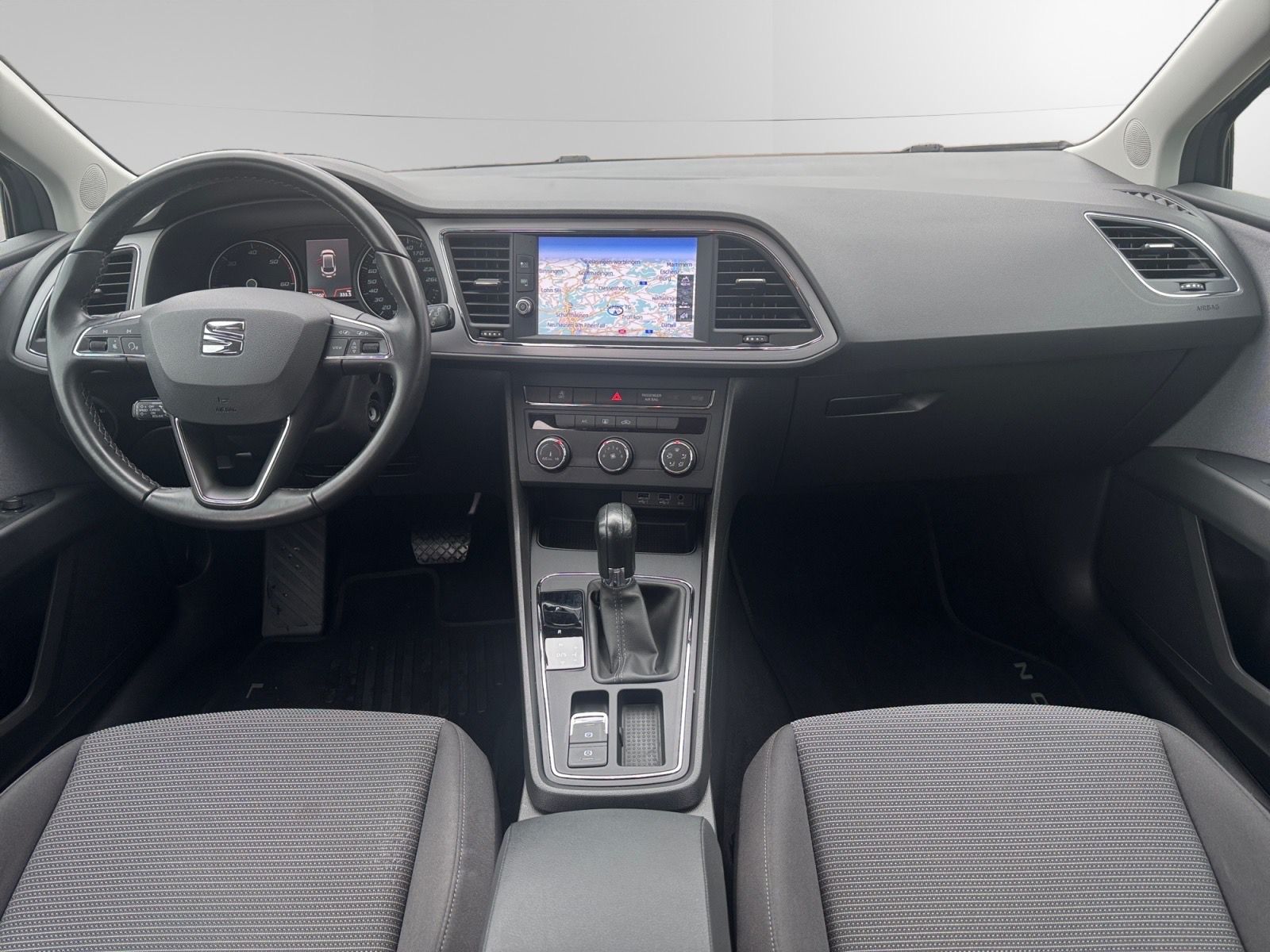 SEAT Leon 1.6 TDI CR Style DSG-image-12