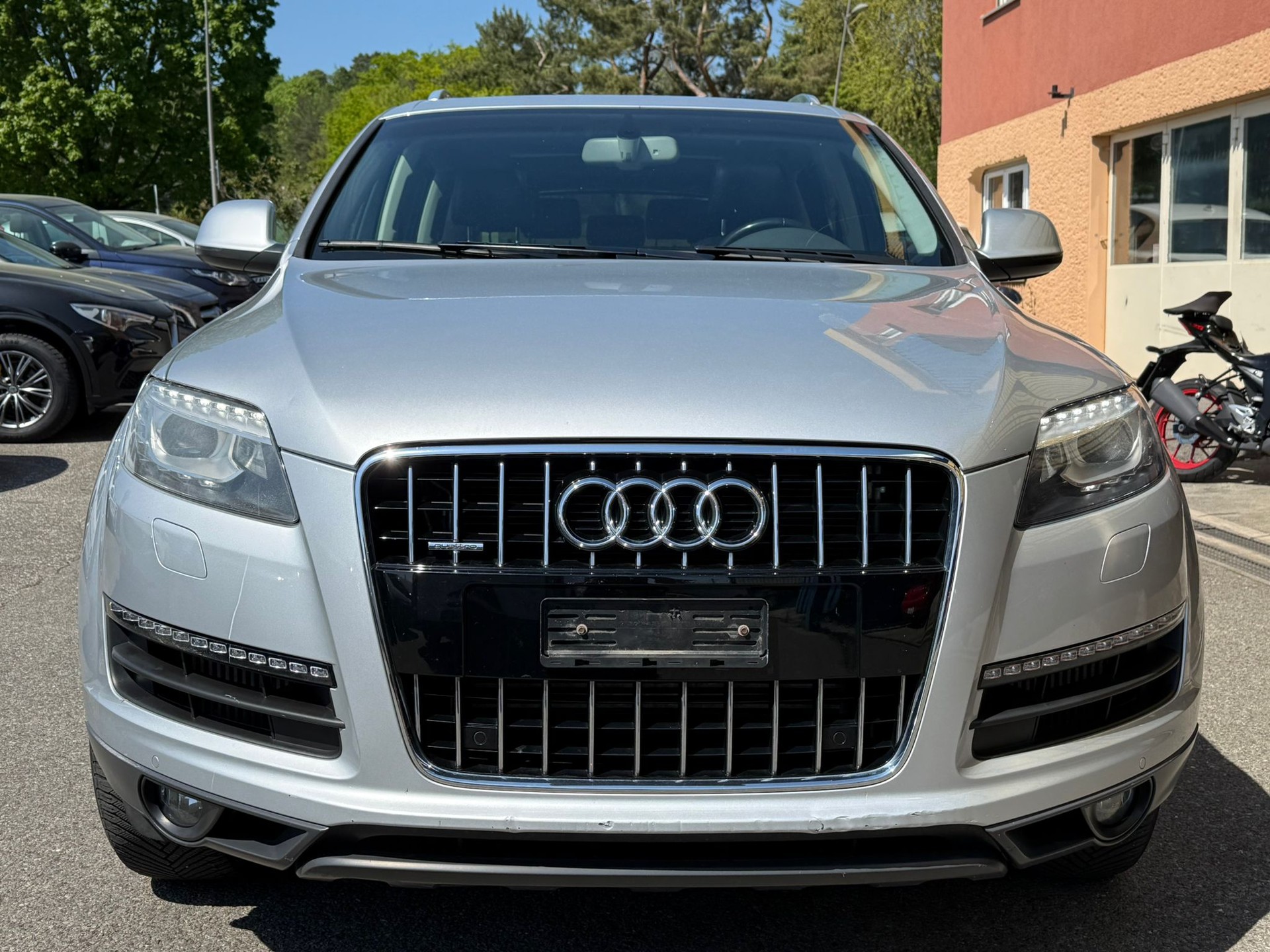 AUDI Q7 3.0 TDI quattro tiptronic-image-0