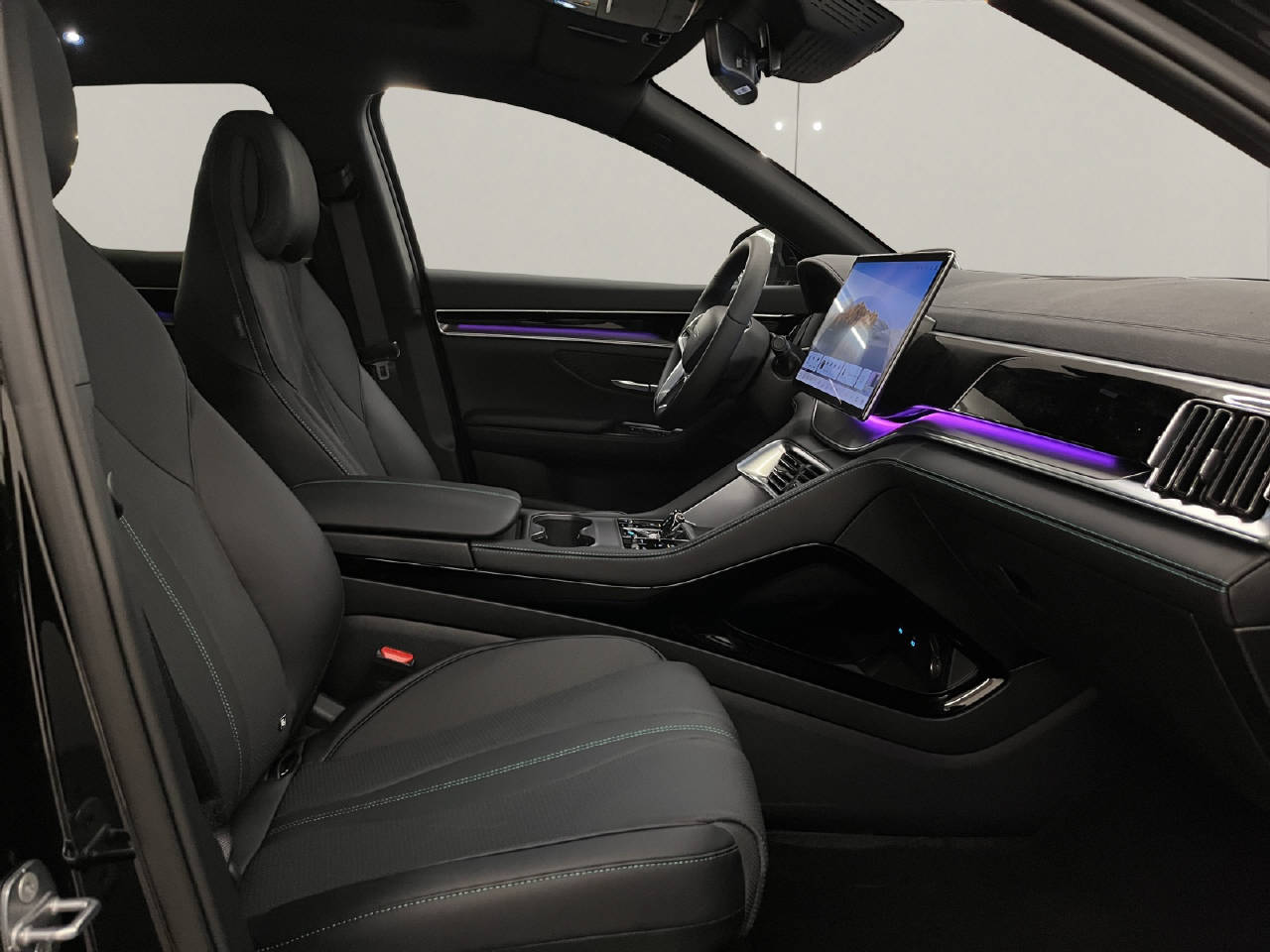 BYD Seal U DM-i Design AWD-image-11