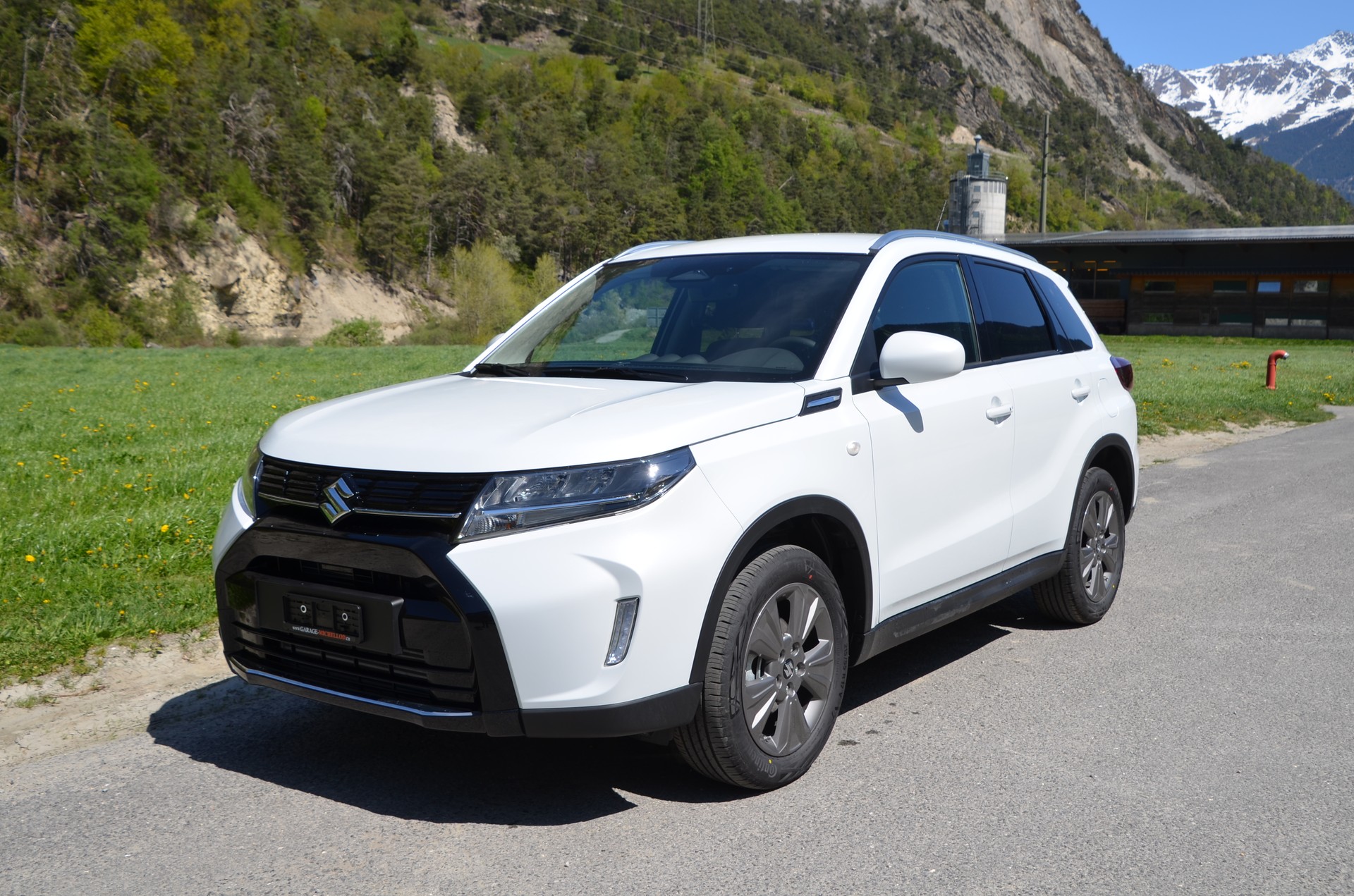 SUZUKI Vitara 1.4 Boosterjet Compact + 4x4 Hybrid Automatic
