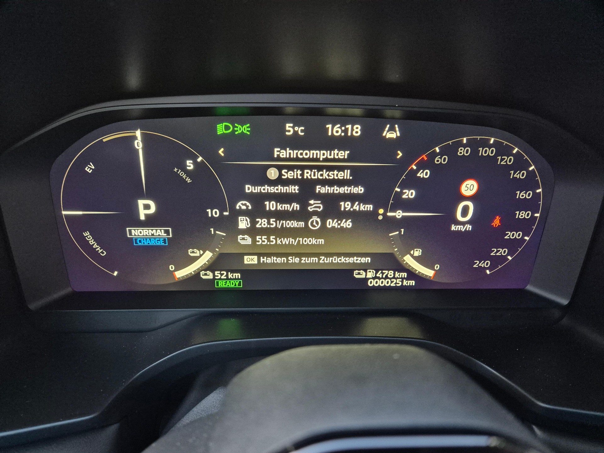 MITSUBISHI Outlander 2.4 PHEV Invite 4x4 MEGAAKTION-showroom-element-3
