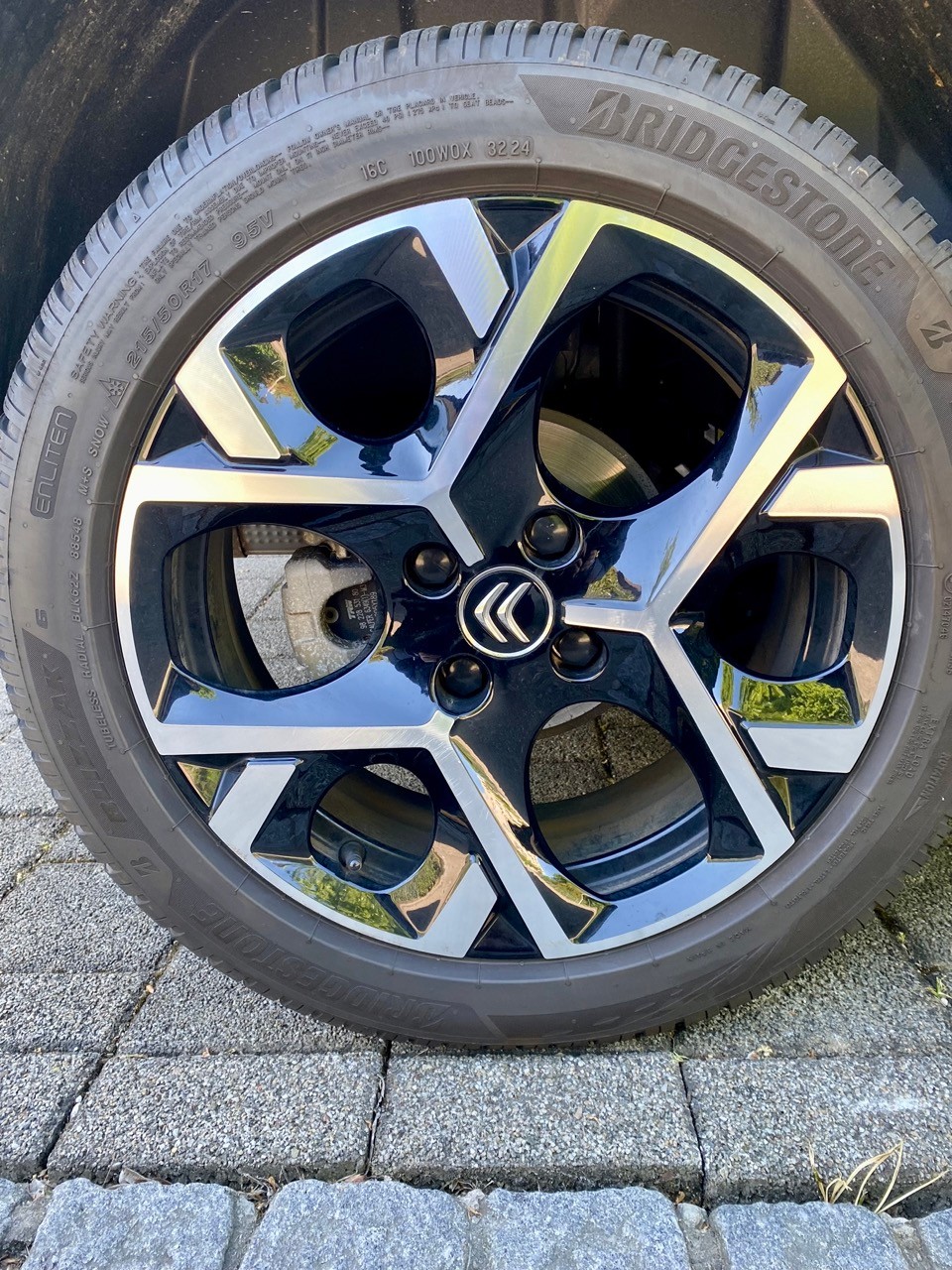 CITROEN C3 Aircross 1.2i PureTech 130 Shine Pack EAT6 *Nur 24 Stunden gültig!-image-15