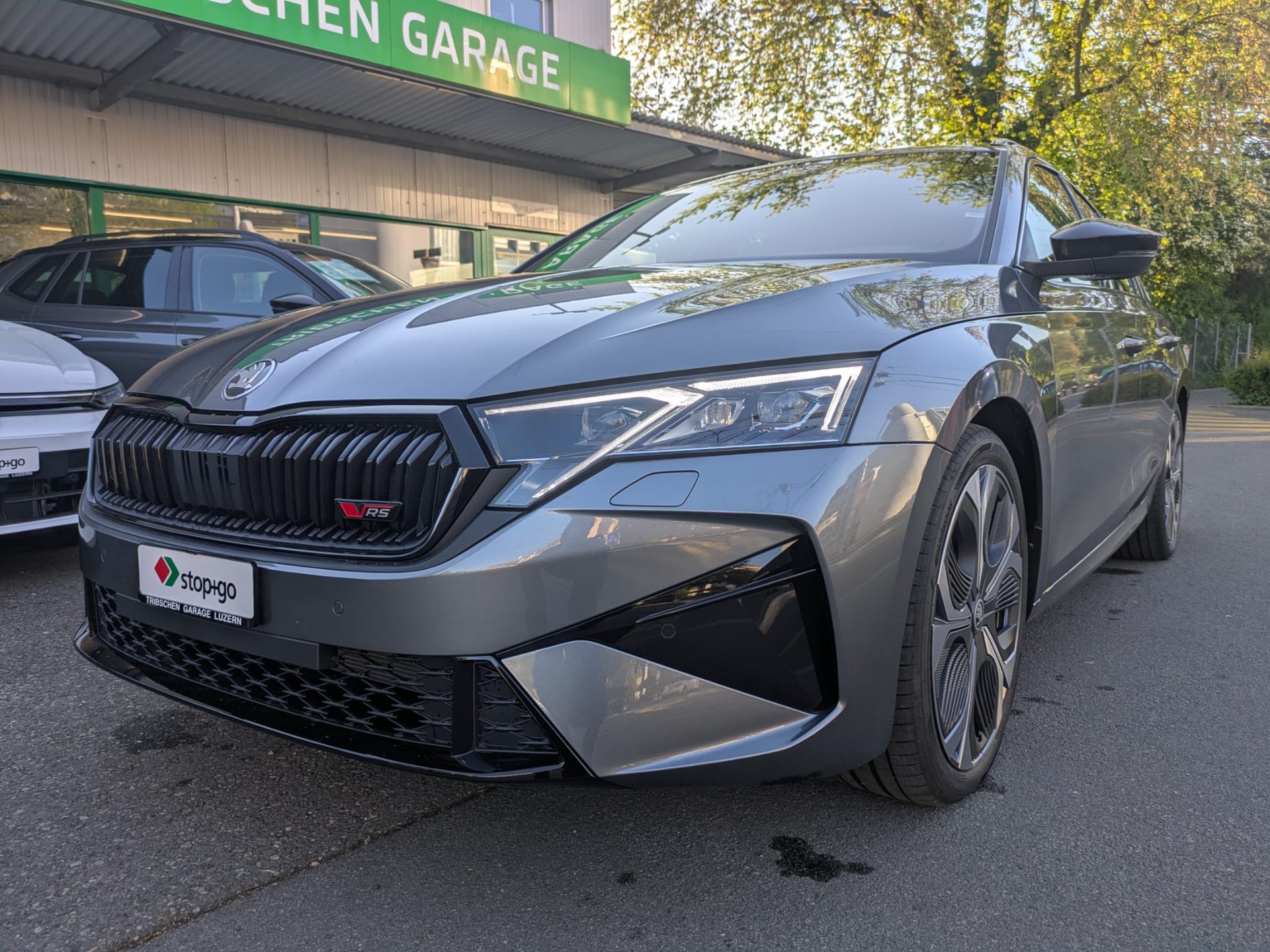 SKODA Octavia Combi 2.0 TSI DSG RS
