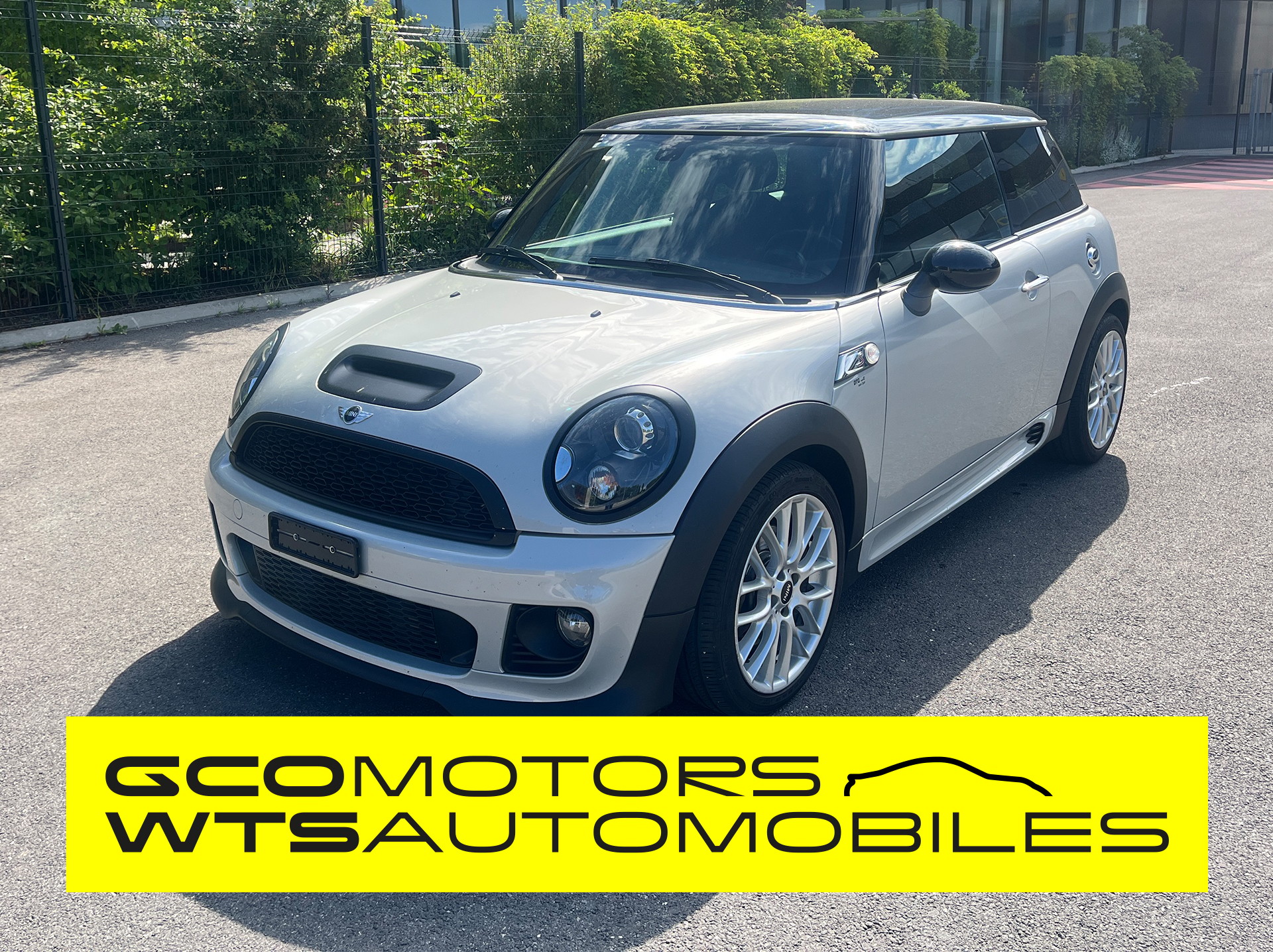 MINI Cooper S-image-0