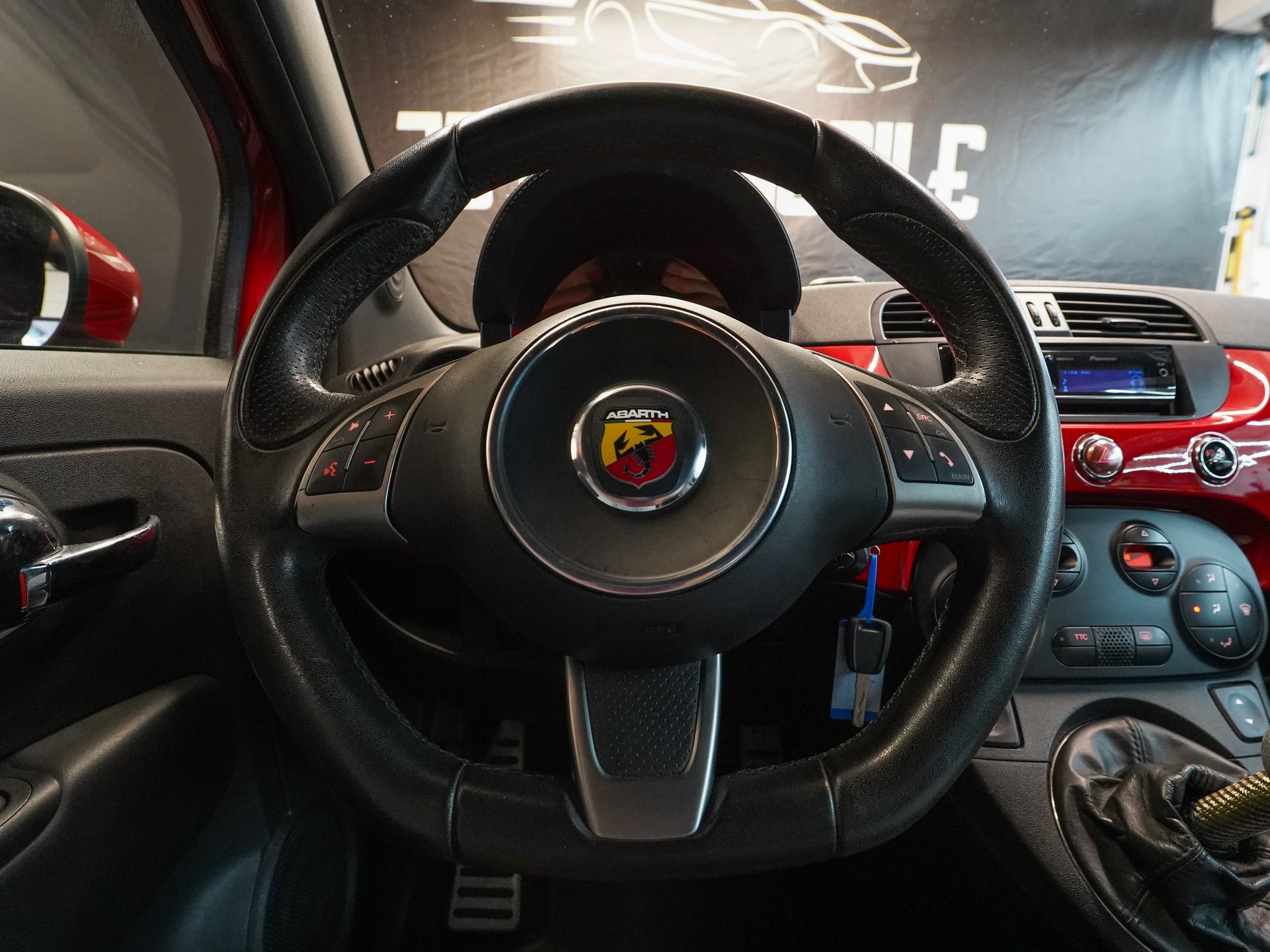 FIAT 595C 1.4 16V Turbo Abarth Turismo-image-8