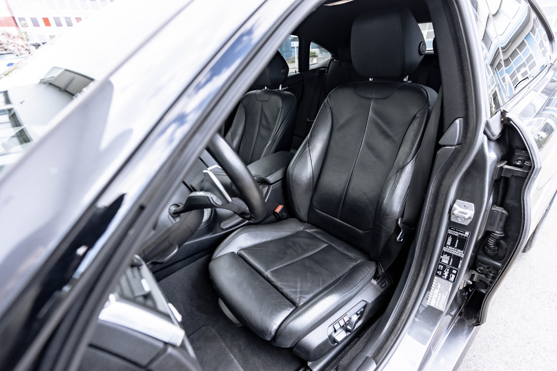 BMW 430i Gran Coupé xDrive Steptronic M Sport * FRISCH AB MFK * TOP GEPFLEGTES FAHRZEUG * TRAUMHAFTE AUSSTATTUNG *-image-17