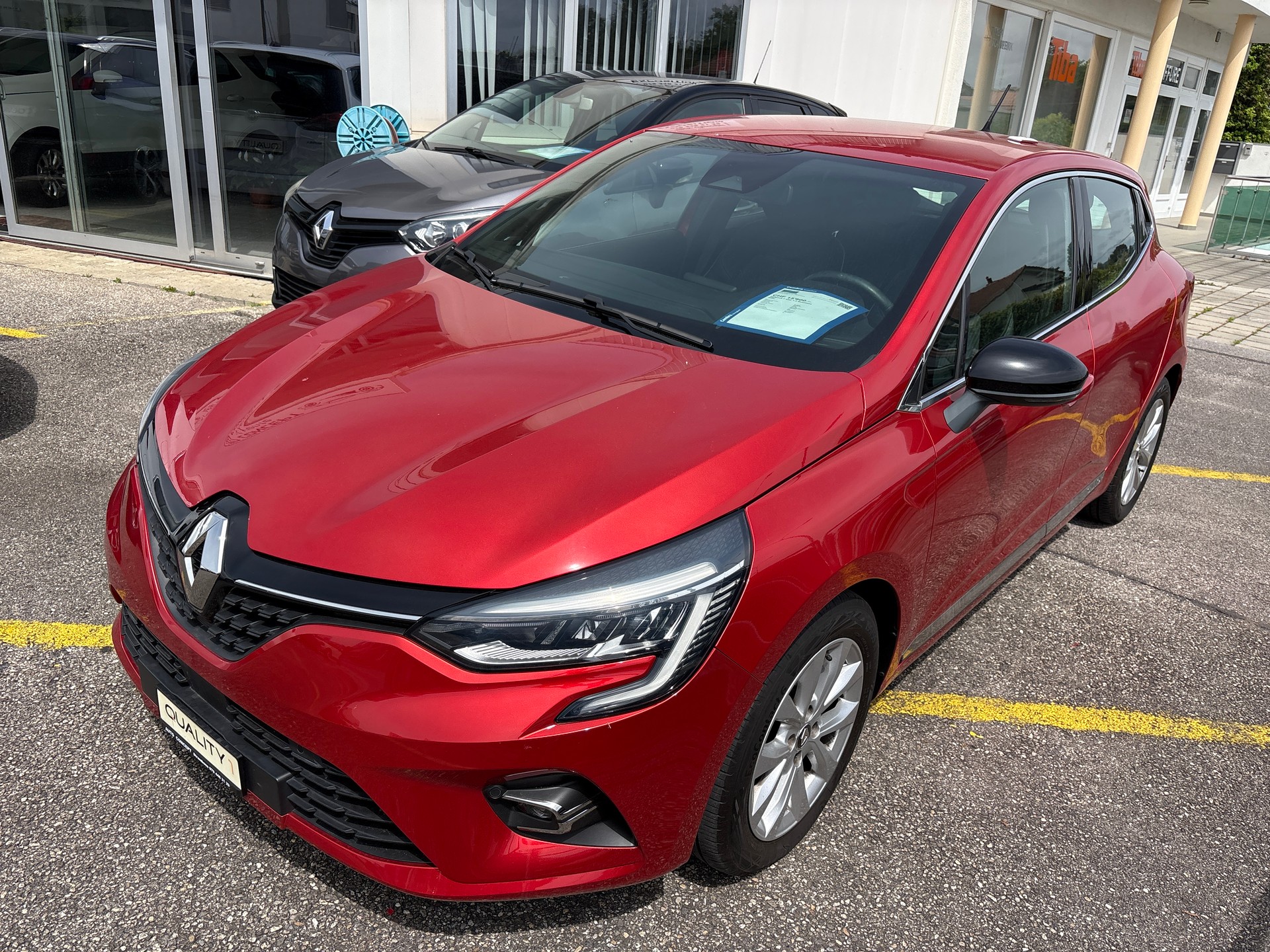 RENAULT Clio 1.3 Business EDC-image-2