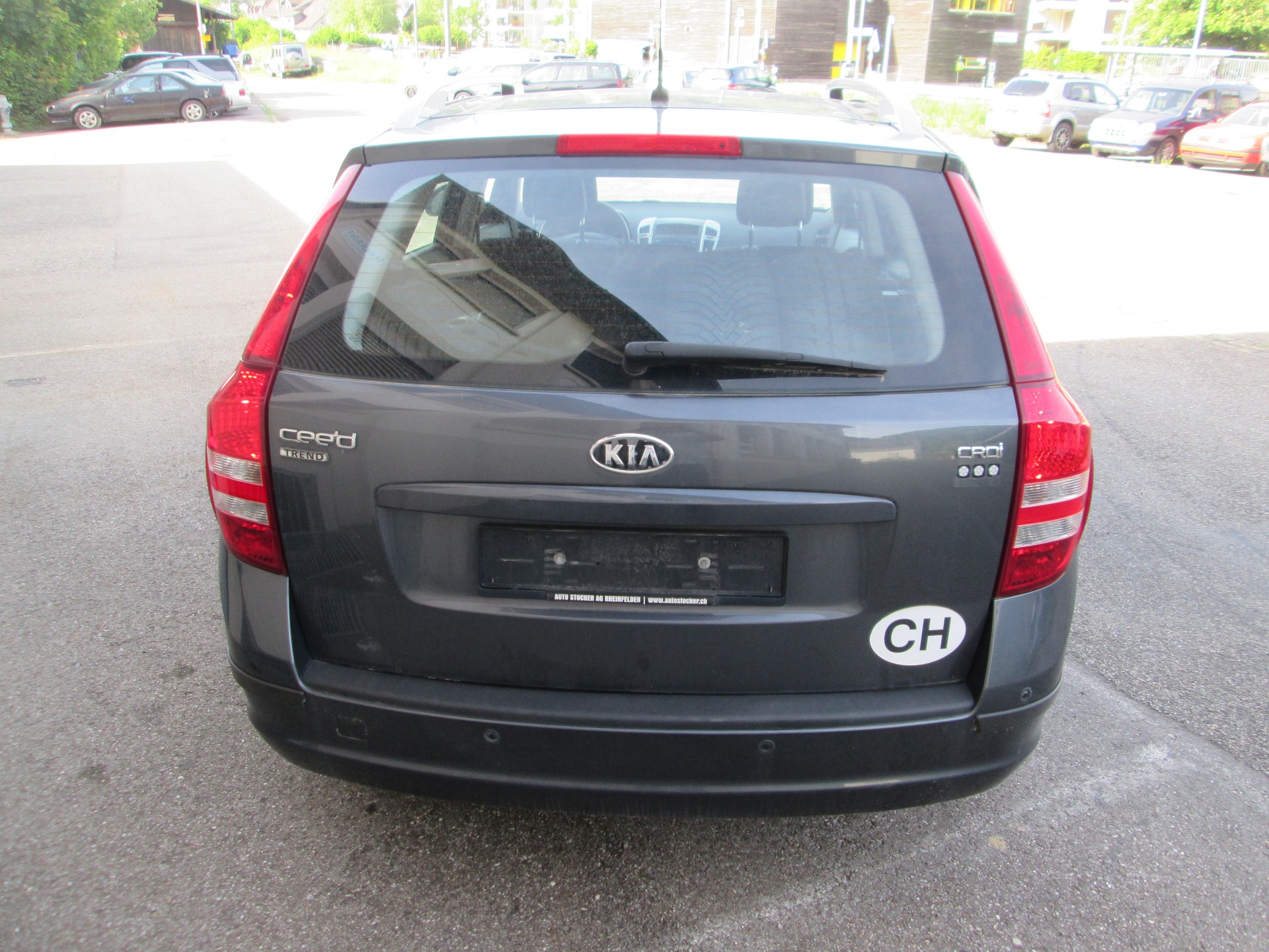 KIA Cee'd Sporty Wagon 1.6 CRDi Trend-image-4