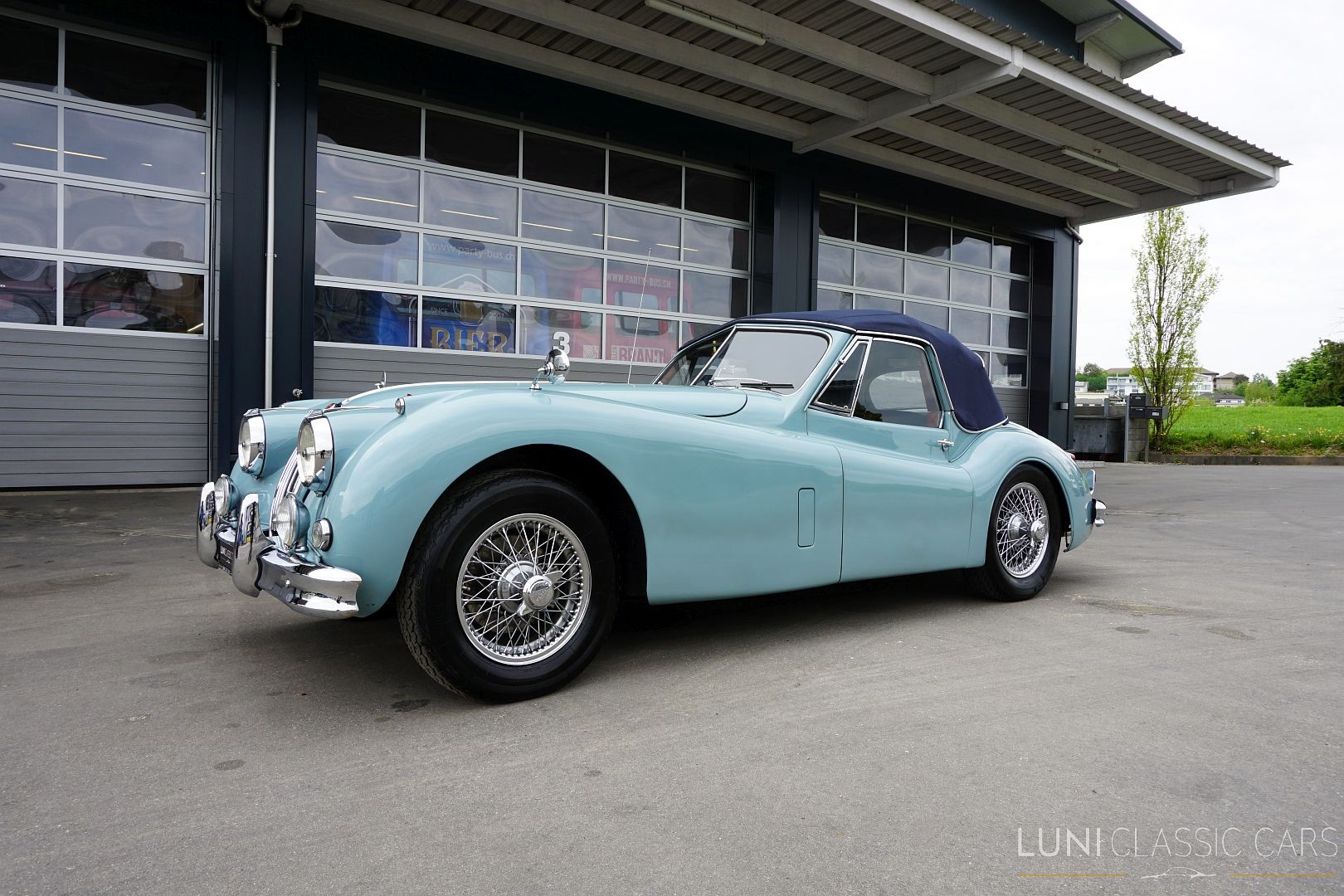 JAGUAR XK140 Drophead Coupé-showroom-element-1