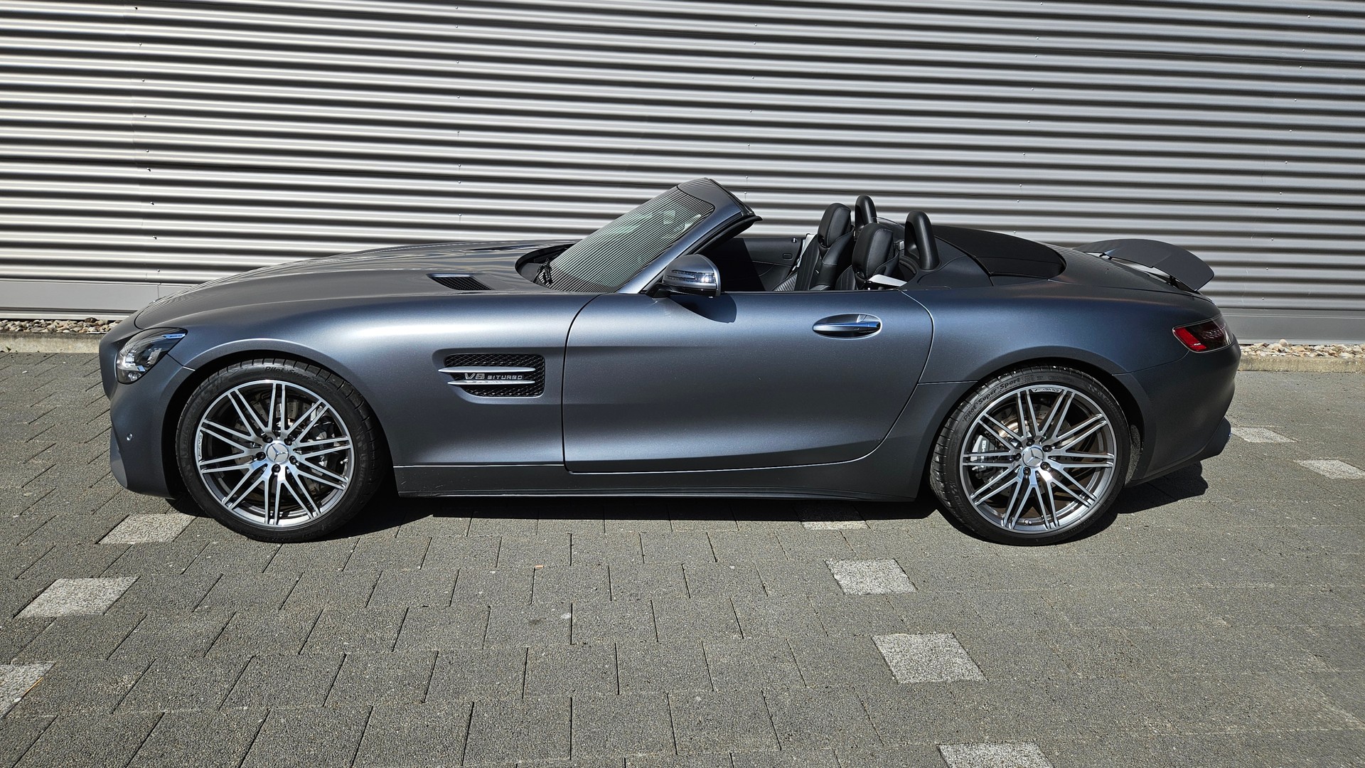 MERCEDES-BENZ AMG GT-image-7