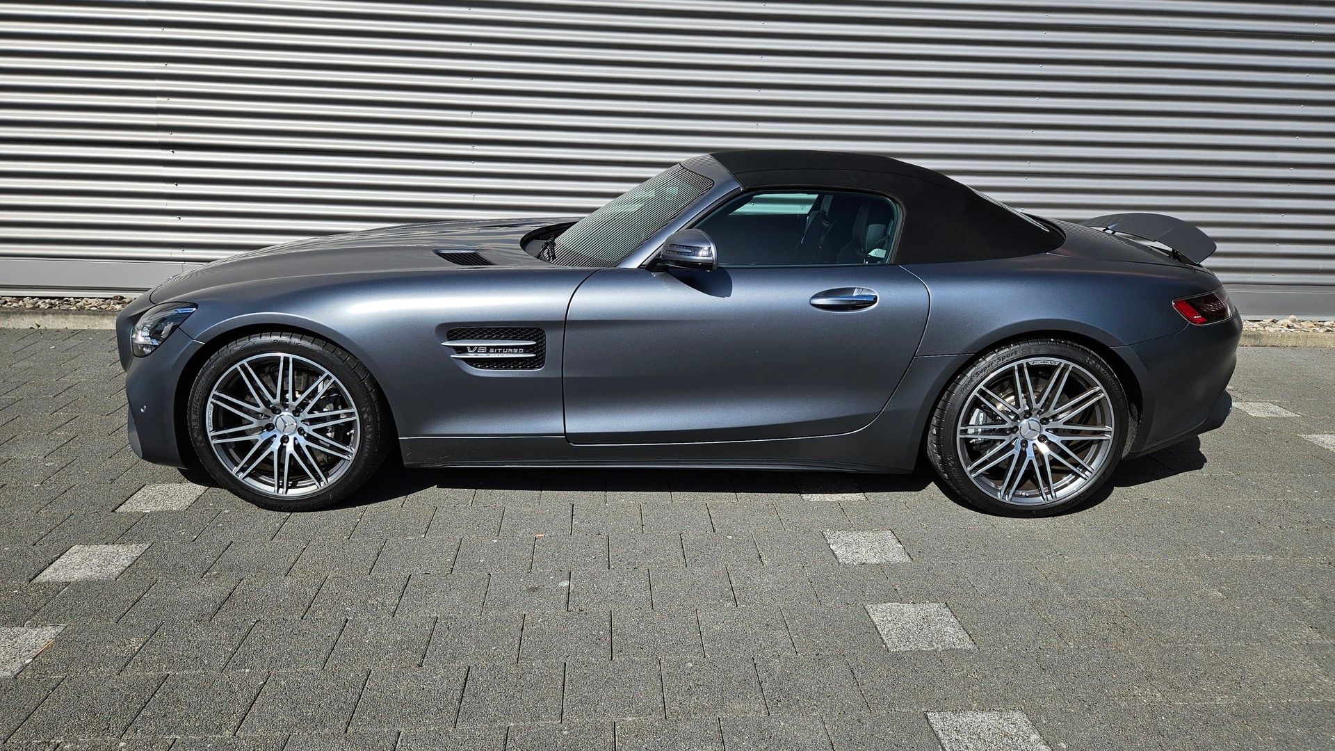 MERCEDES-BENZ AMG GT-image-3