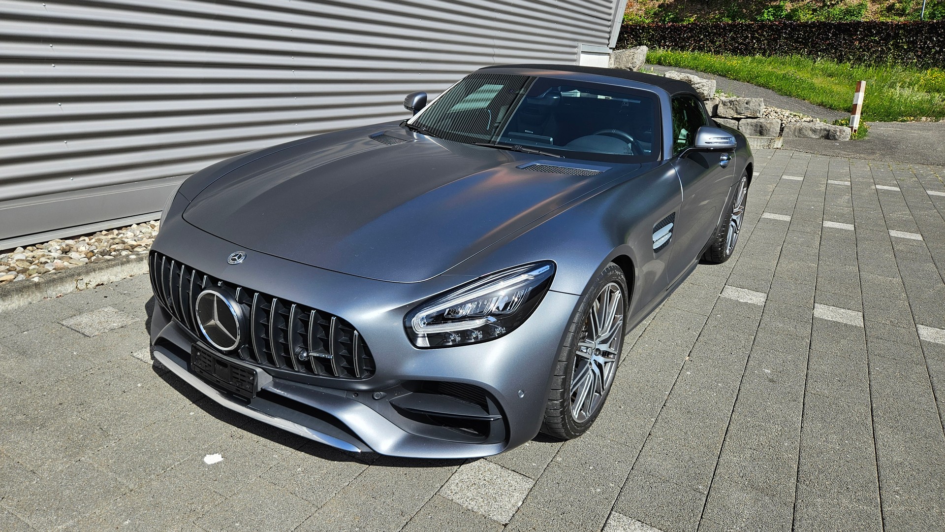 MERCEDES-BENZ AMG GT