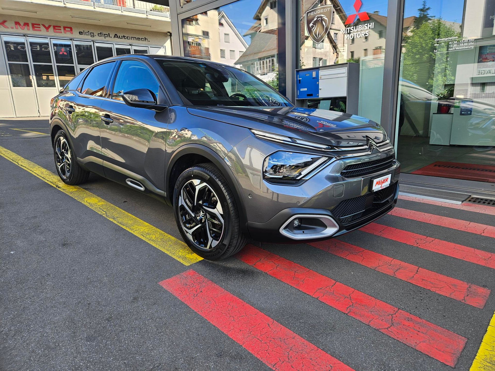 CITROEN C4 1.2 PureTech Shine