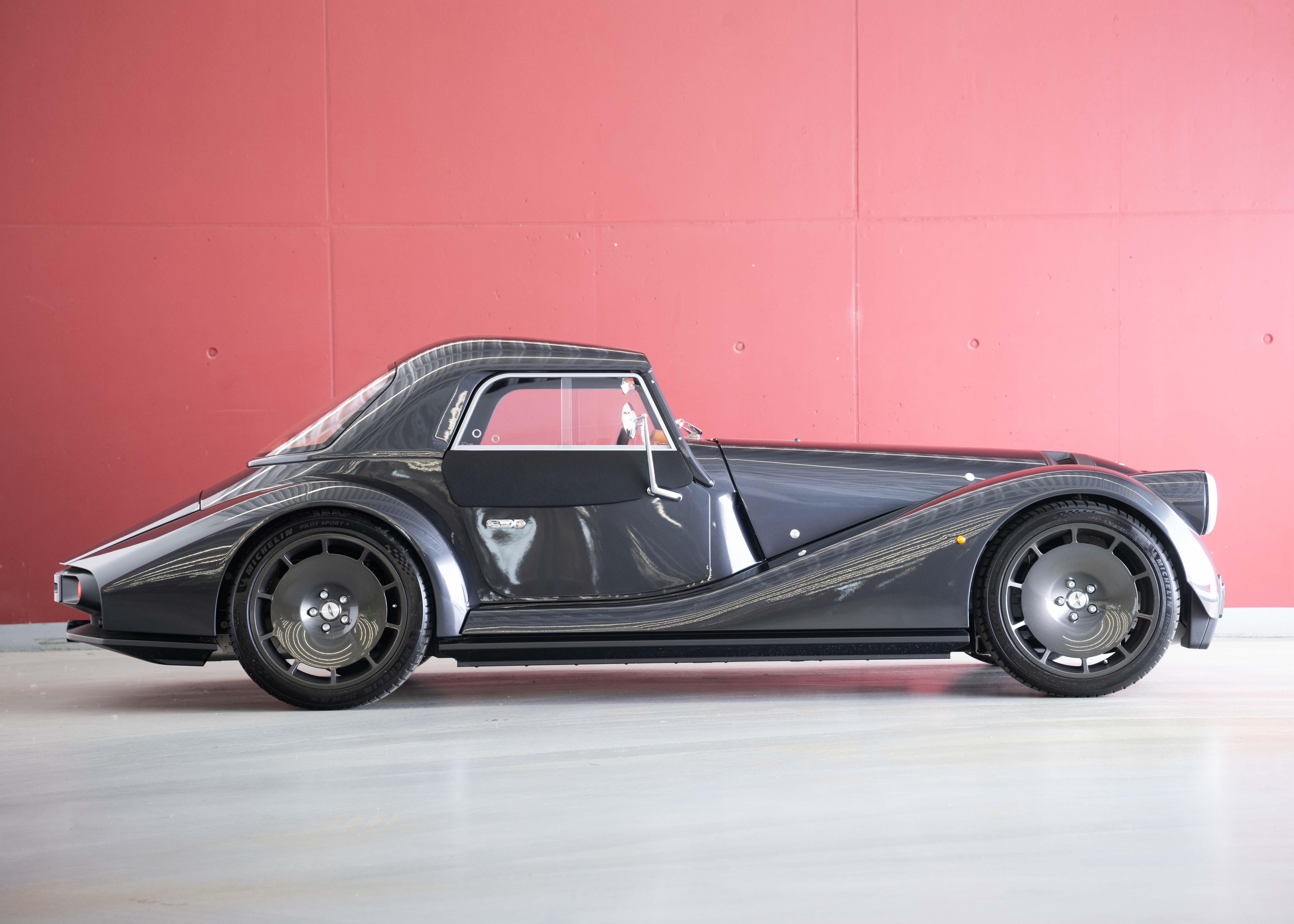 Image MORGAN PLUS-SIX Supersport 3.0 Bespoke (Swiss new car, Dark Silver metallic paint, 30-month factory warranty)