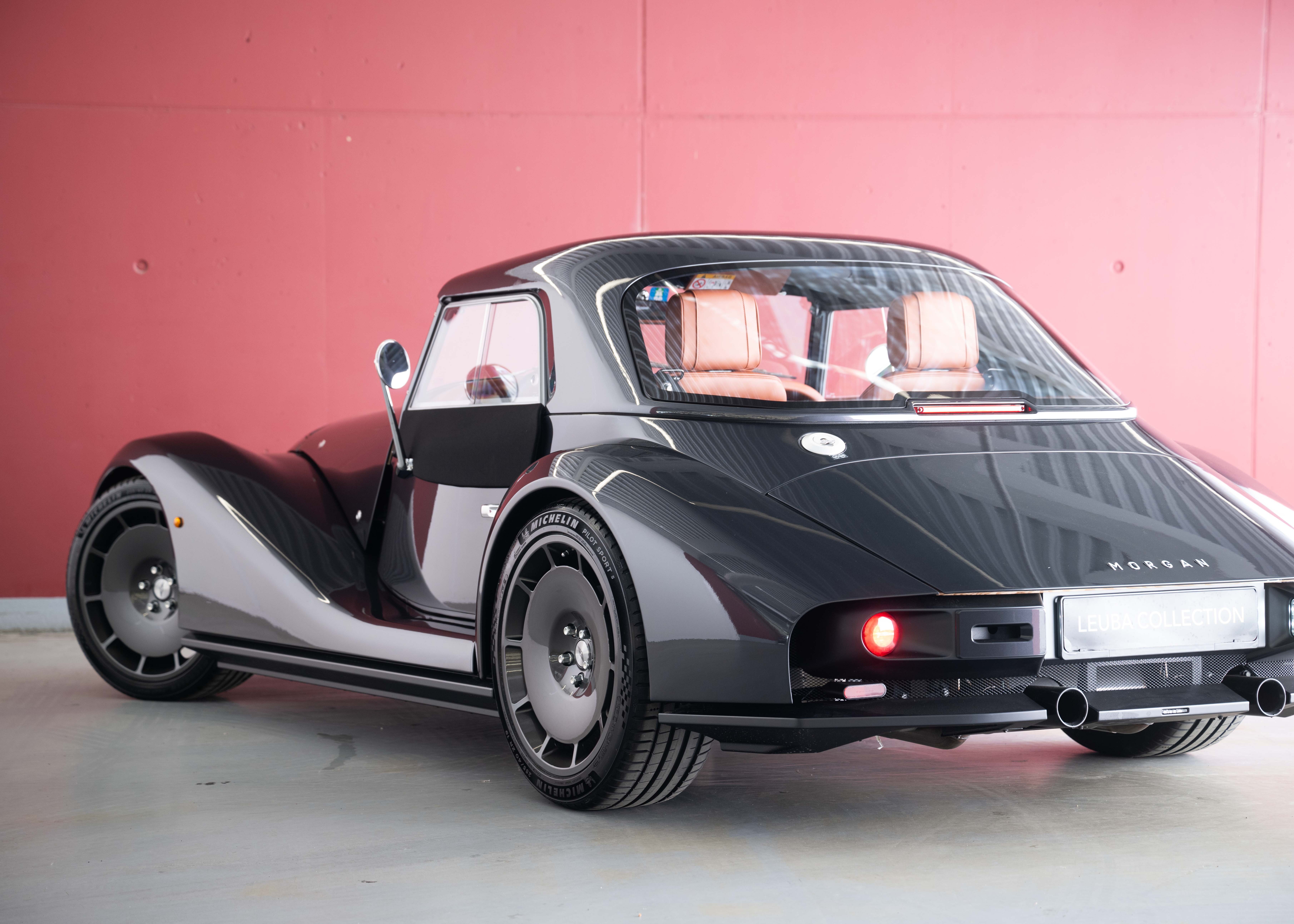 Image MORGAN PLUS-SIX Supersport 3.0 Bespoke (Swiss new car, Dark Silver metallic paint, 30-month factory warranty)