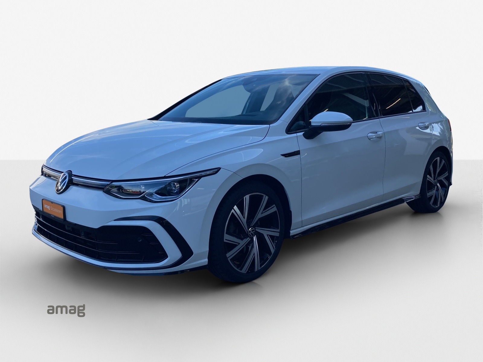 VW Golf 1.5 eTSI mHEV ACT R-Line DSG-image-0