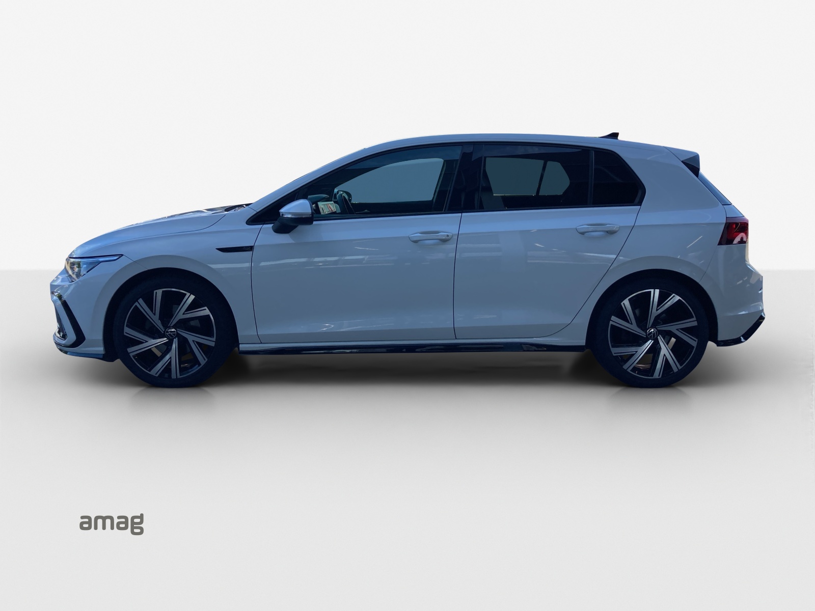 VW Golf 1.5 eTSI mHEV ACT R-Line DSG-image-1