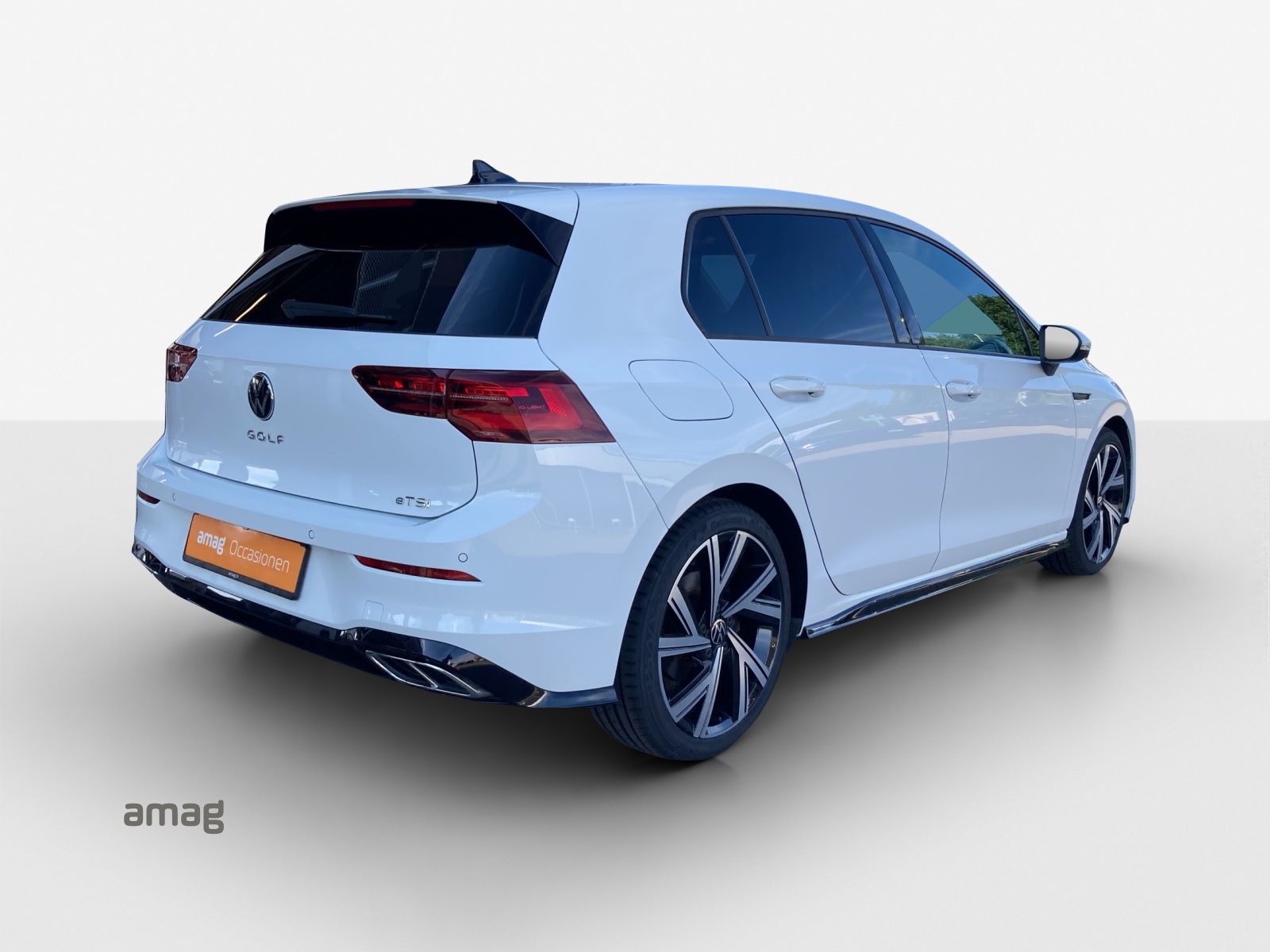 VW Golf 1.5 eTSI mHEV ACT R-Line DSG-image-4