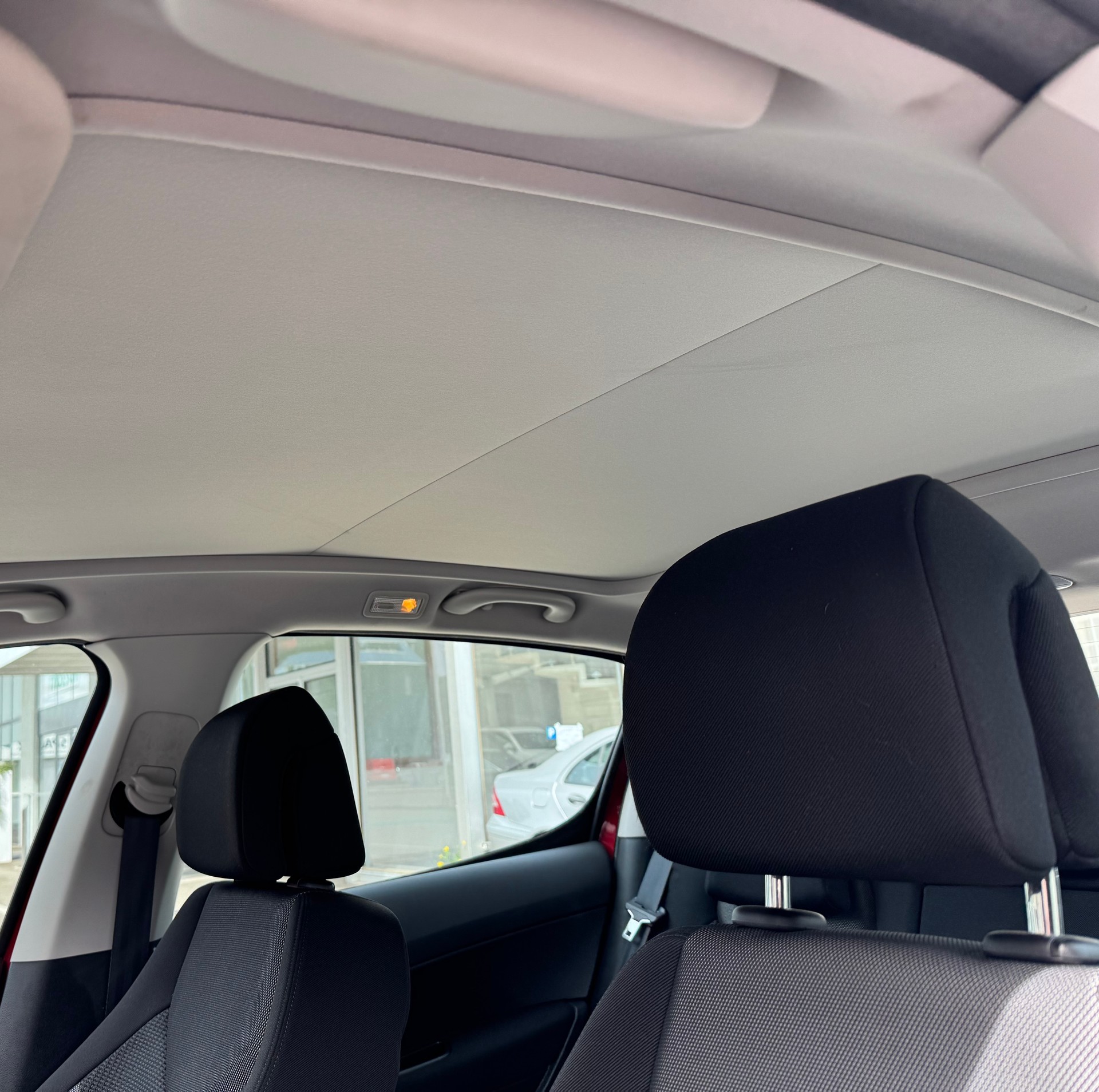 PEUGEOT 308 1.6 16V T Sport Pack Automatic-image-12