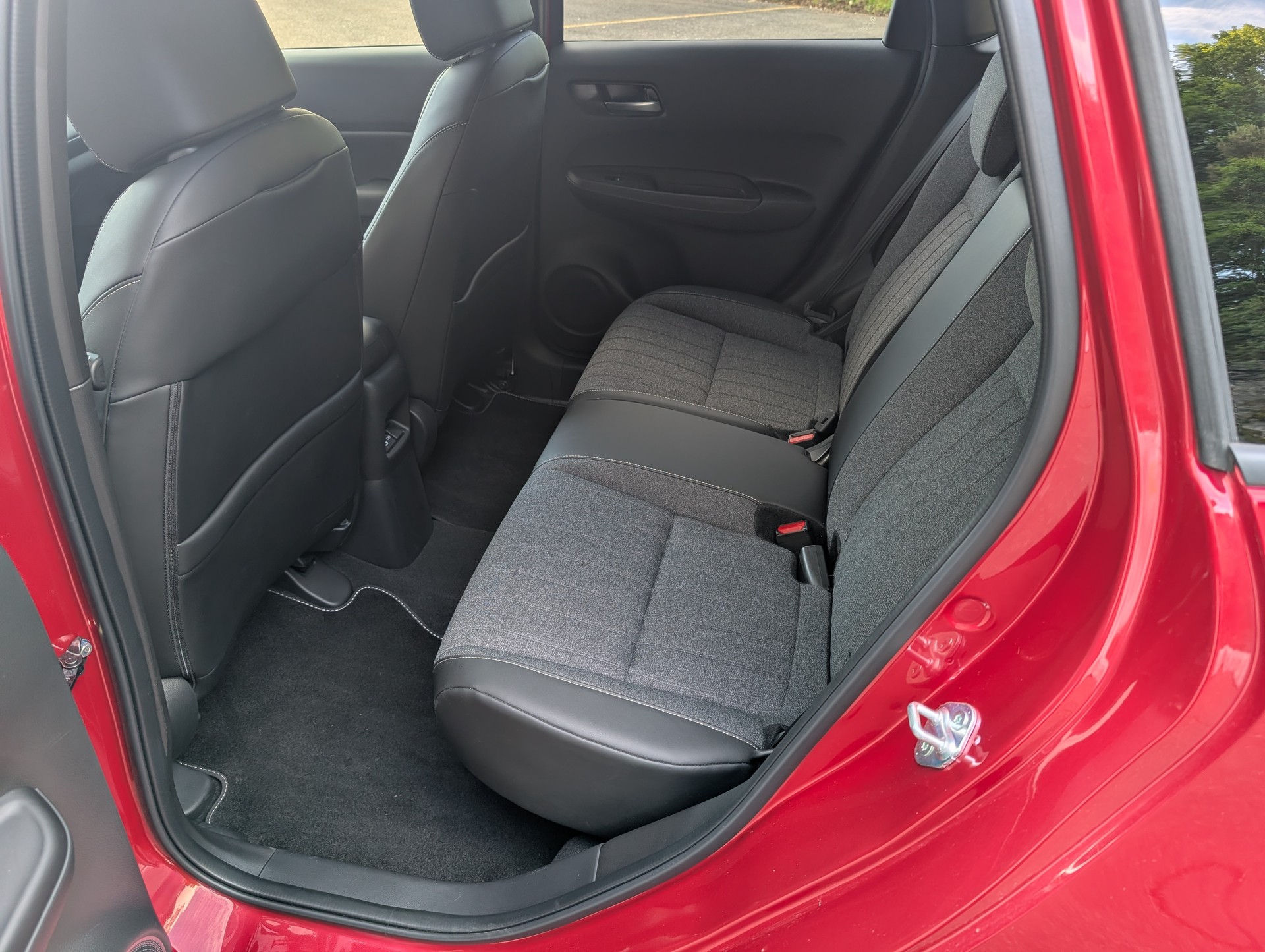 HONDA Jazz 1.5i-MMD Advance E-CVT-image-7
