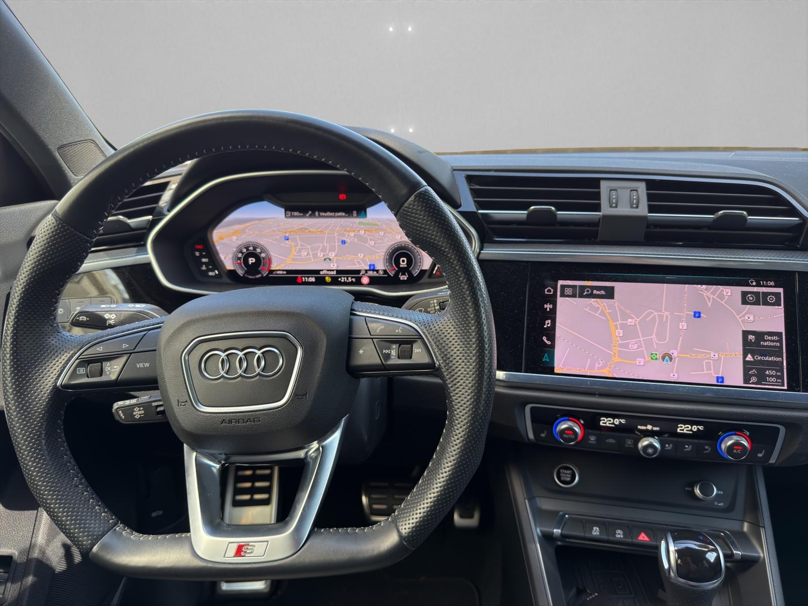 AUDI Q3 35 TFSI S line S-tronic-image-7