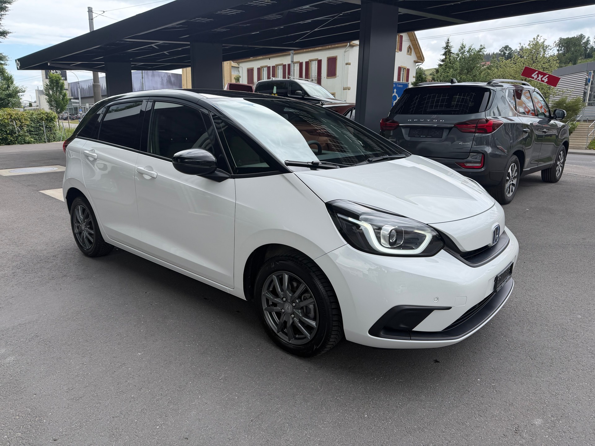 HONDA Jazz 1.5i-MMD Elegance E-CVT-image-4