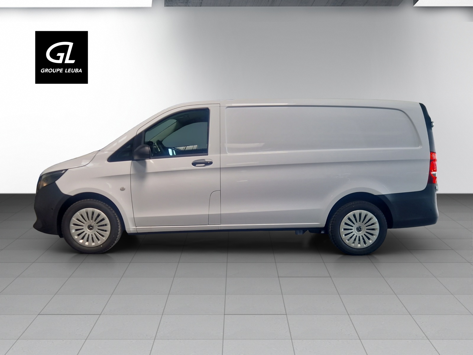 MERCEDES-BENZ Vito 110 CDI Lang Pro-image-2