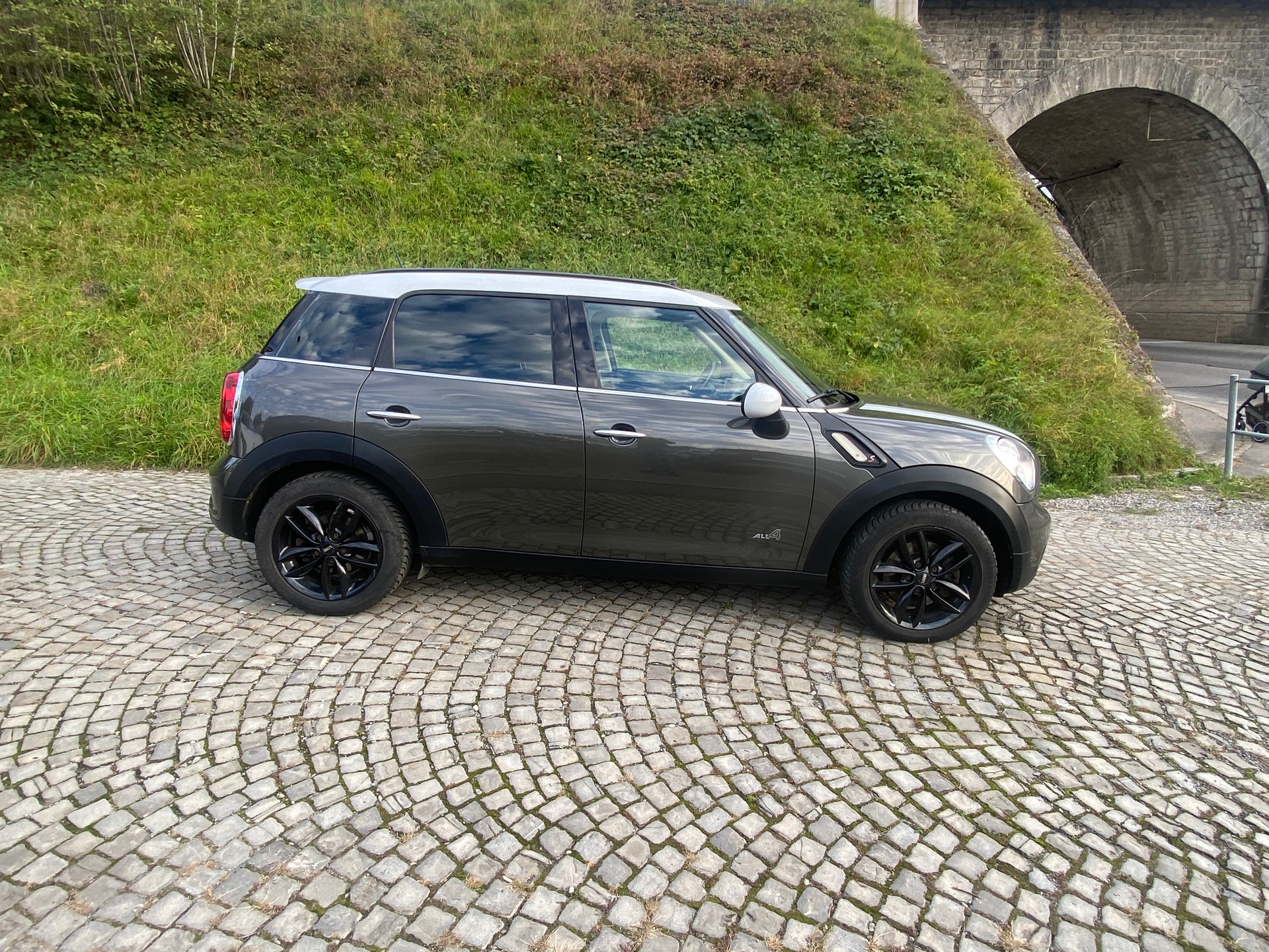 MINI Countryman Cooper S ALL4 Steptronic-image-2