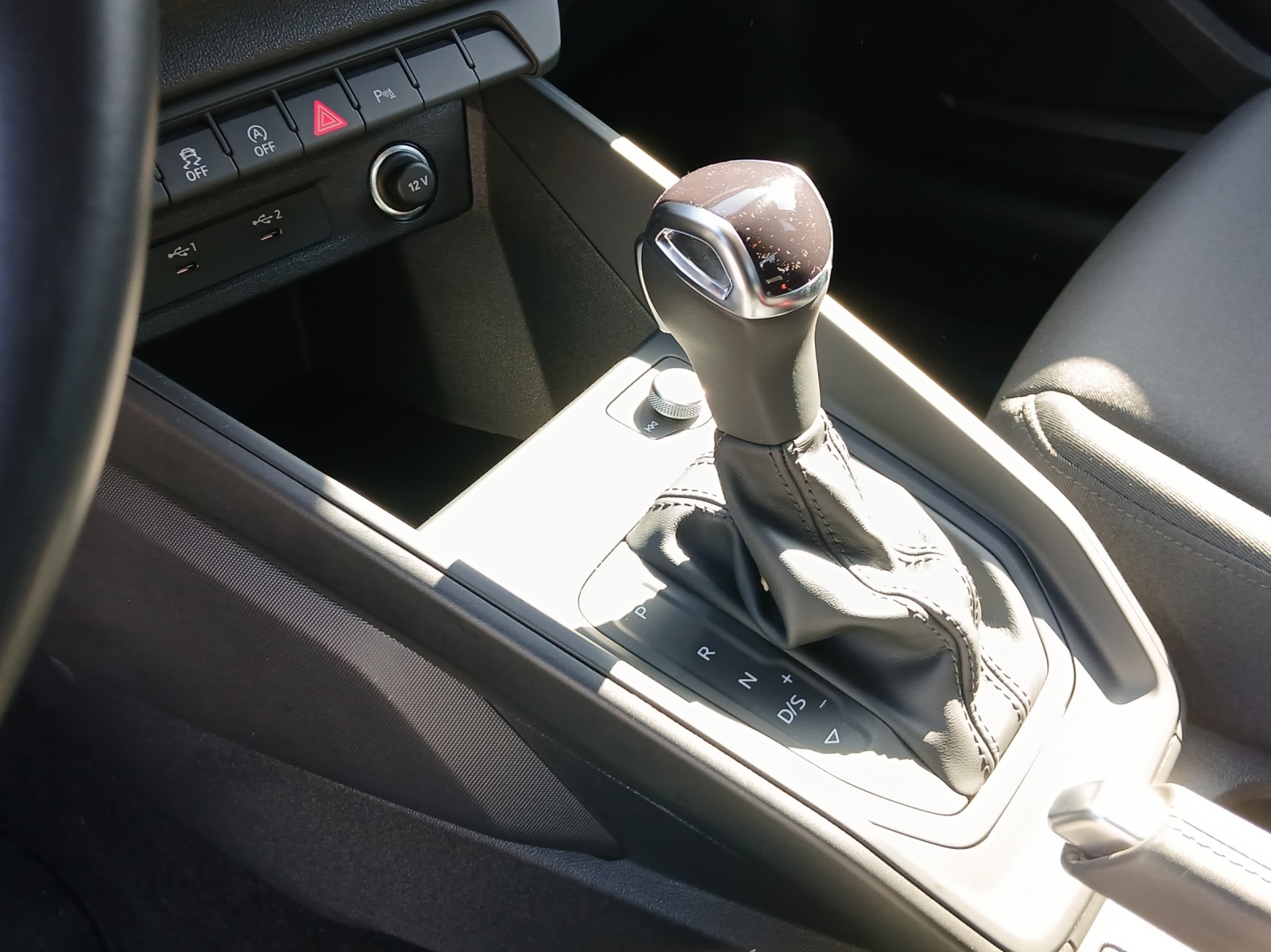 AUDI A1 Sportback 30 TFSI Attraction S-tronic-image-15