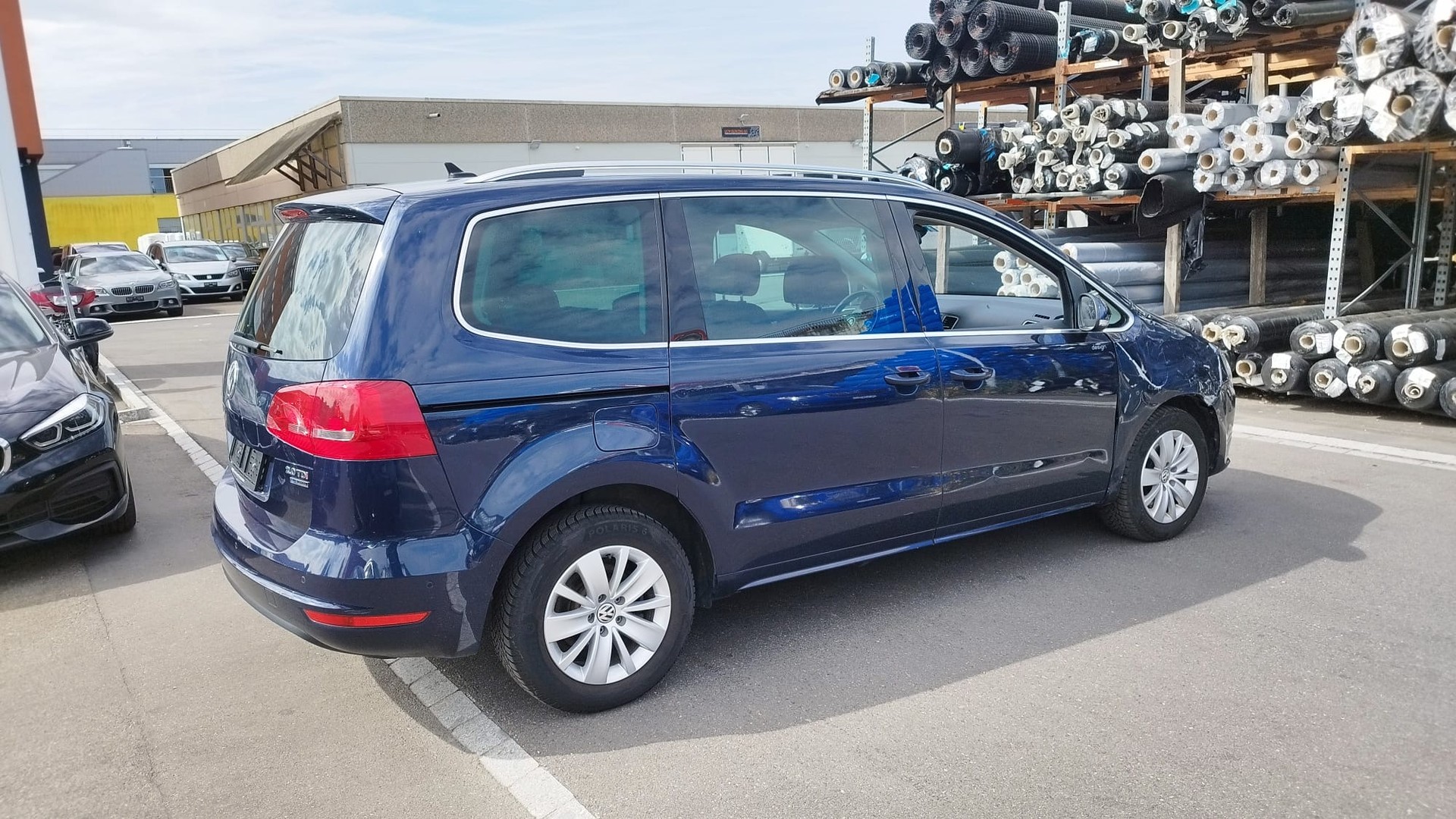VW Sharan 2.0 TDI BlueMotion DSG-image-4