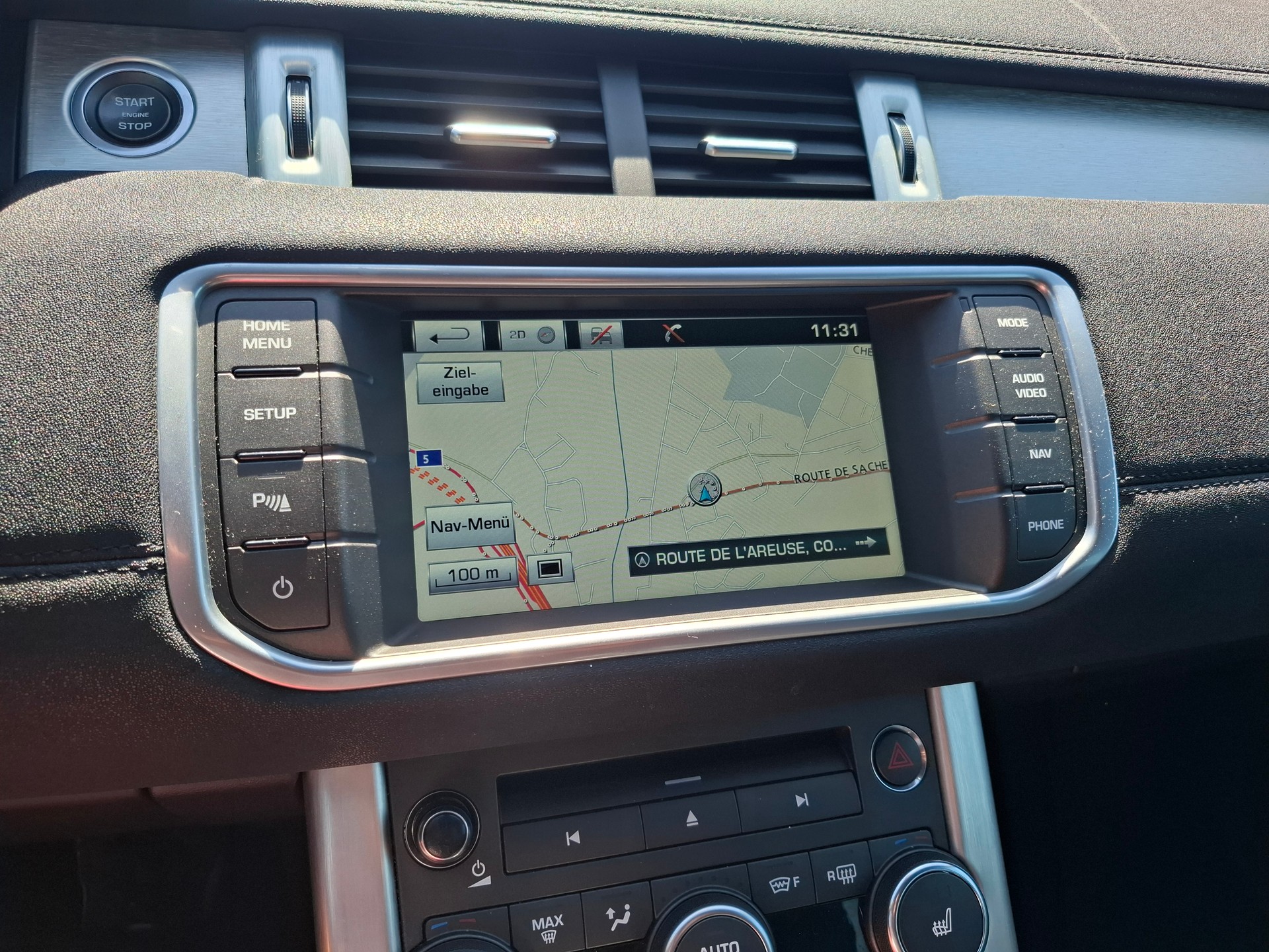 LAND ROVER Range Rover Evoque 2.2 SD4 Prestige AT9-image-11