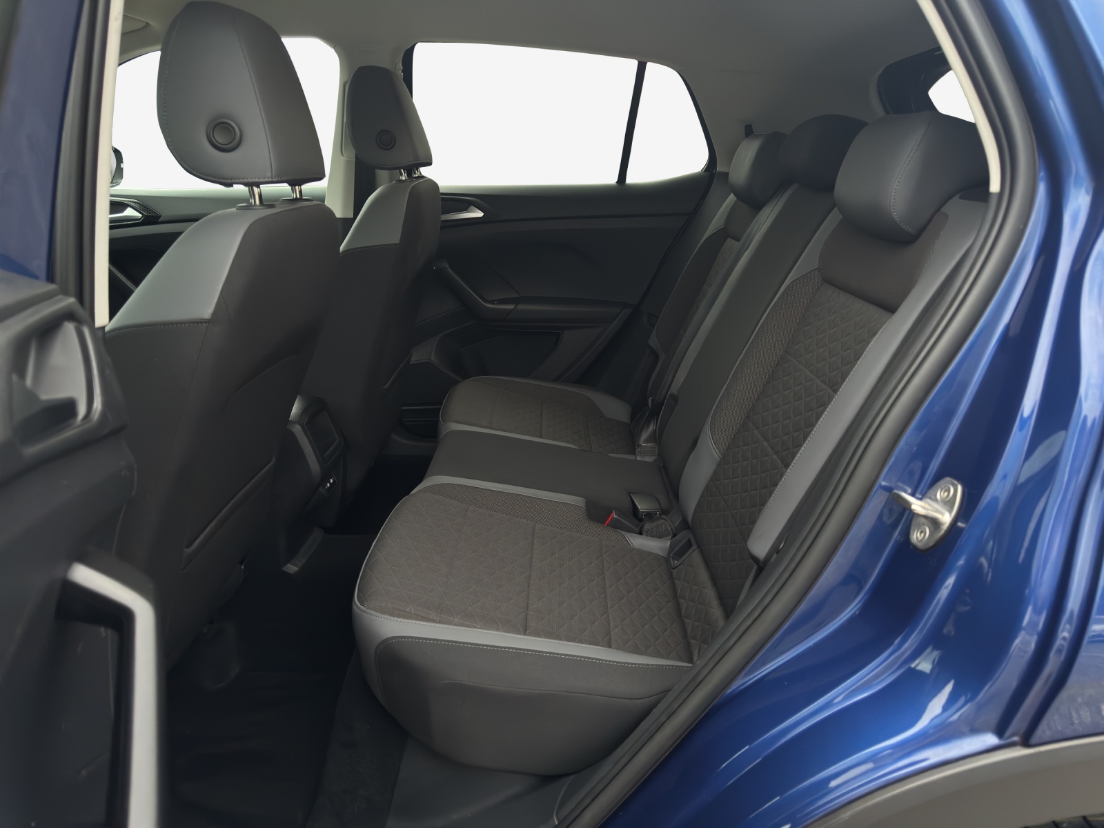 VW T-Cross 1.0 TSI Style DSG-image-11