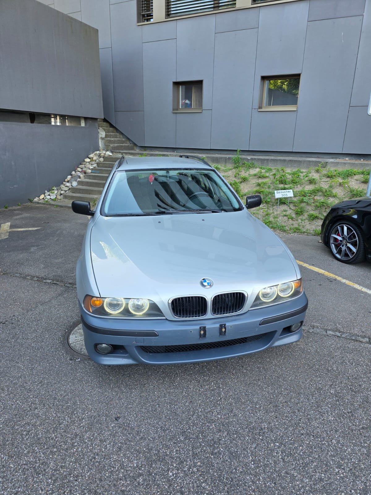 BMW 520i — slika 1
