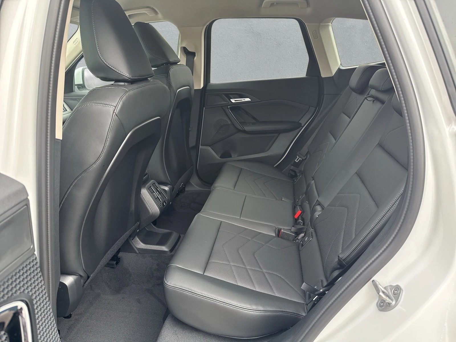 BMW X1 sDrive 18d-image-11