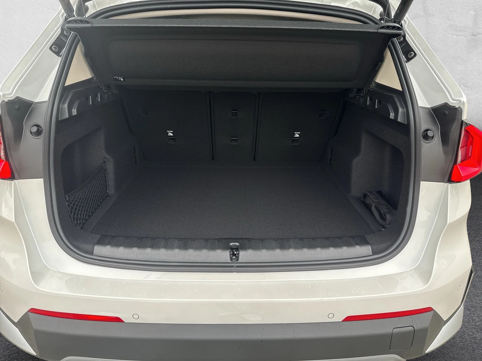 BMW X1 sDrive 18d-image-9