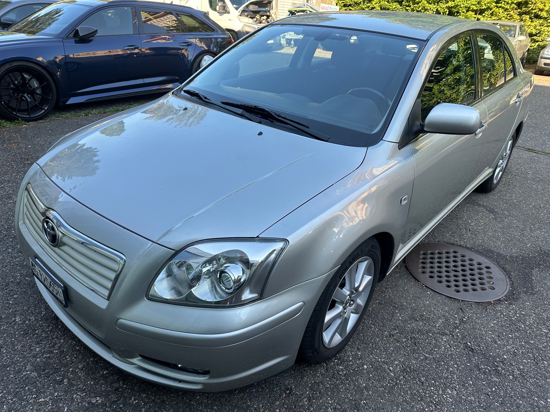 TOYOTA Avensis 2.0 D4 VVT-i Linea Sol Liftback-image-1