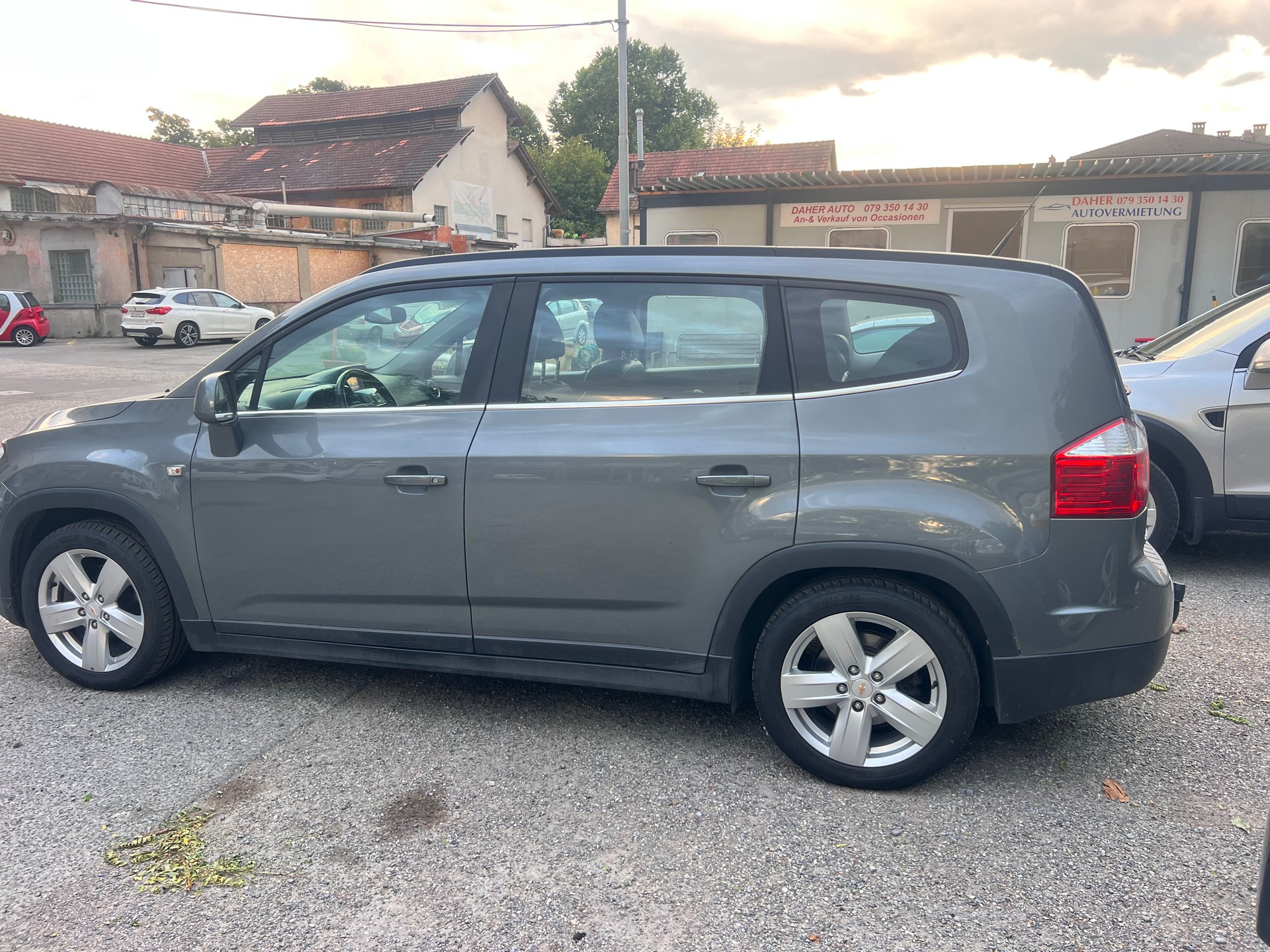 CHEVROLET Orlando 2.0 VCDi LT Automatic-image-4