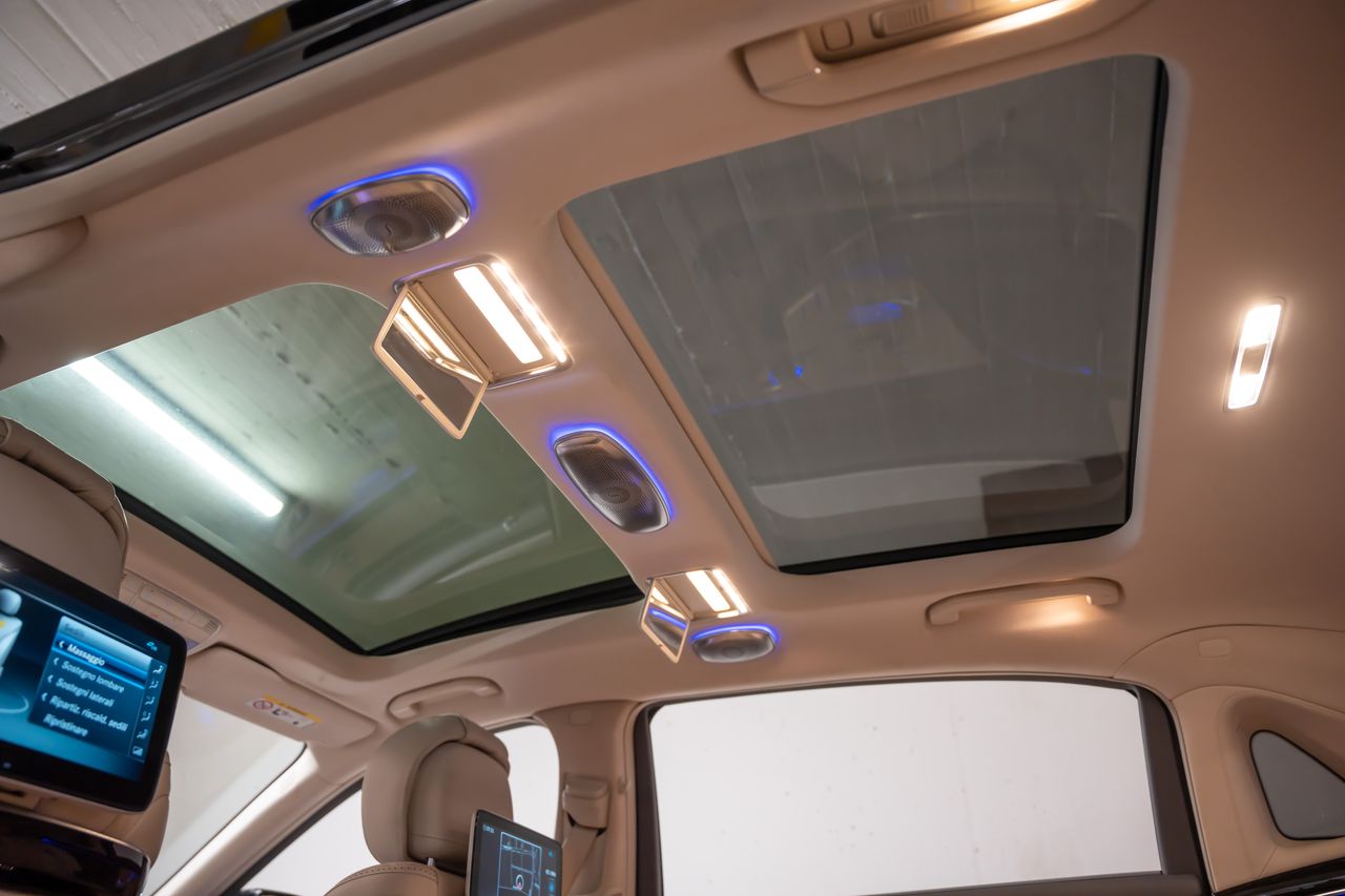 MERCEDES-BENZ S 560 Maybach 4Matic 9G-Tronic-image-12