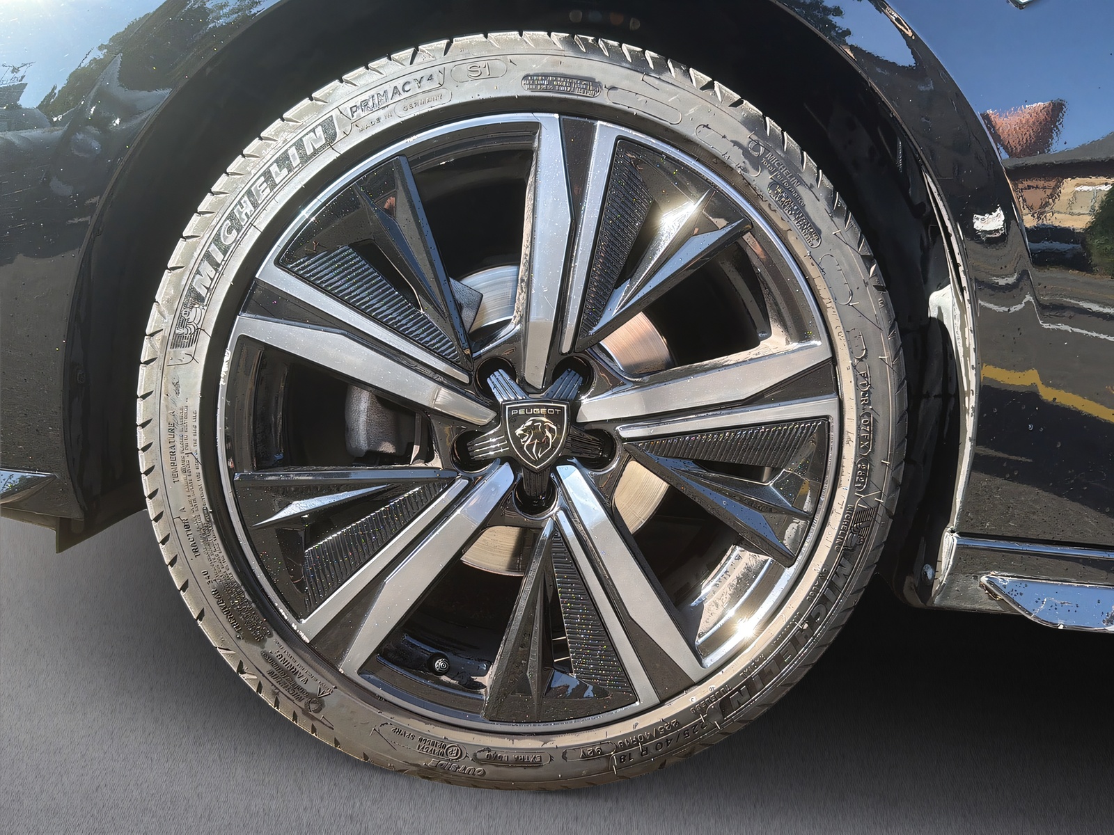 PEUGEOT 308 1.2 PureTech GT Pack-image-18