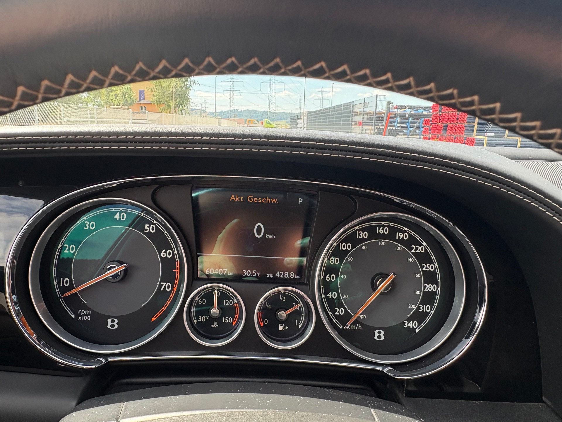 BENTLEY Flying Spur 6.0-image-15
