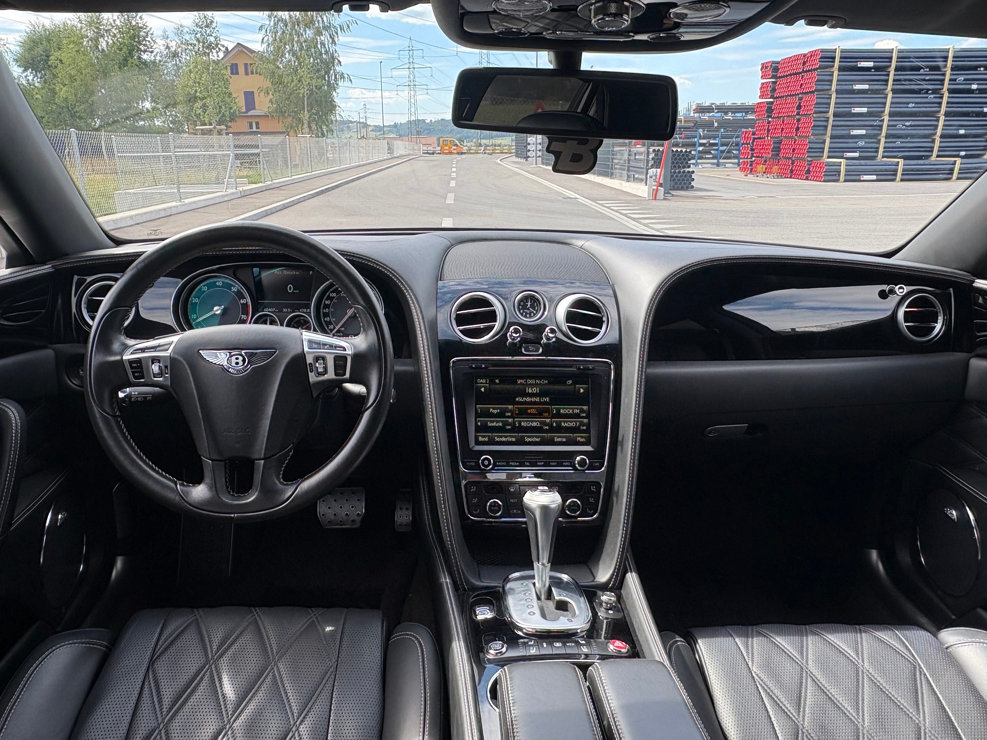 BENTLEY Flying Spur 6.0-image-10