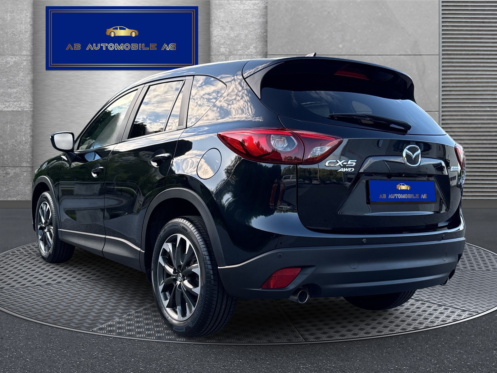 MAZDA CX-5 2.5 Revolution AWD Skyactive-G Automatic-image-4