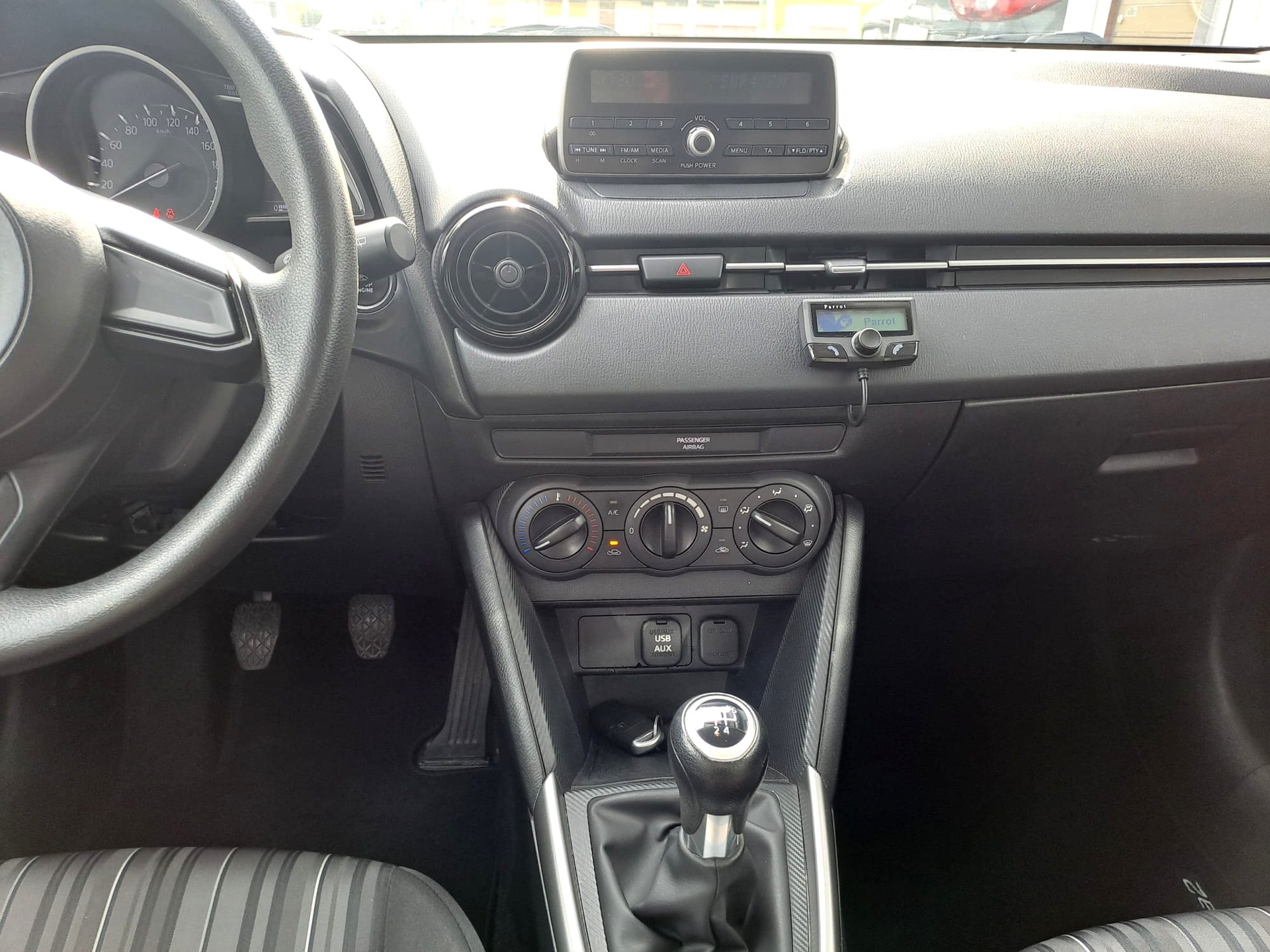 MAZDA 2 SKYACTIV-G 75 Challenge-image-12