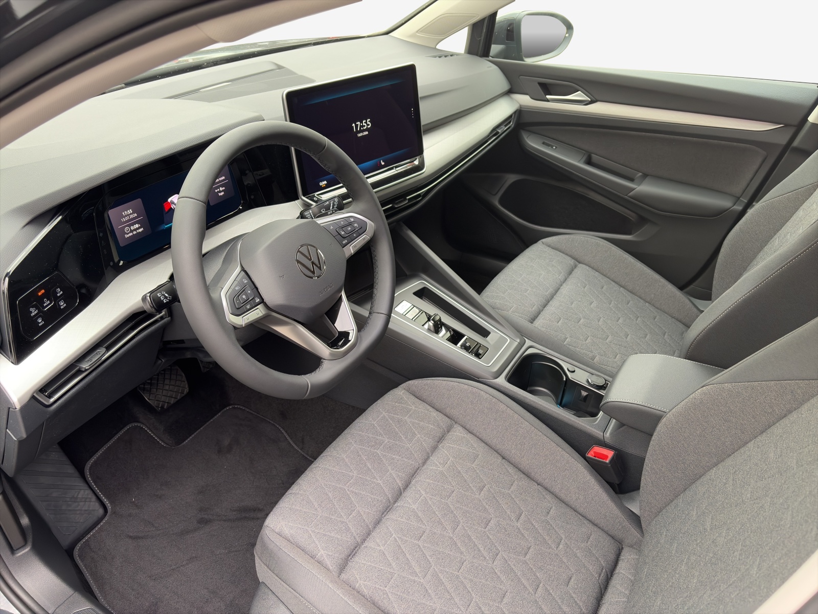 VW Golf 1.5 e TSI mHEV United DSG-image-7