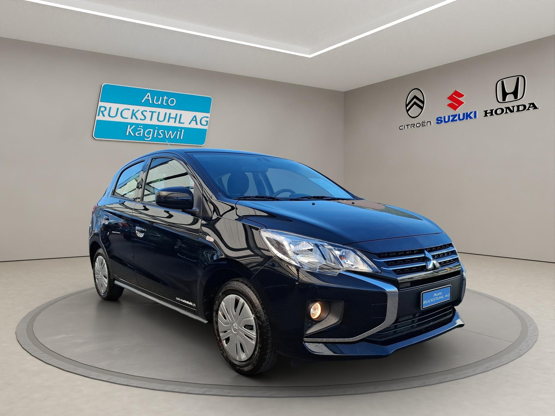 MITSUBISHI Space Star 1.2 MIVEC Inform-image-1