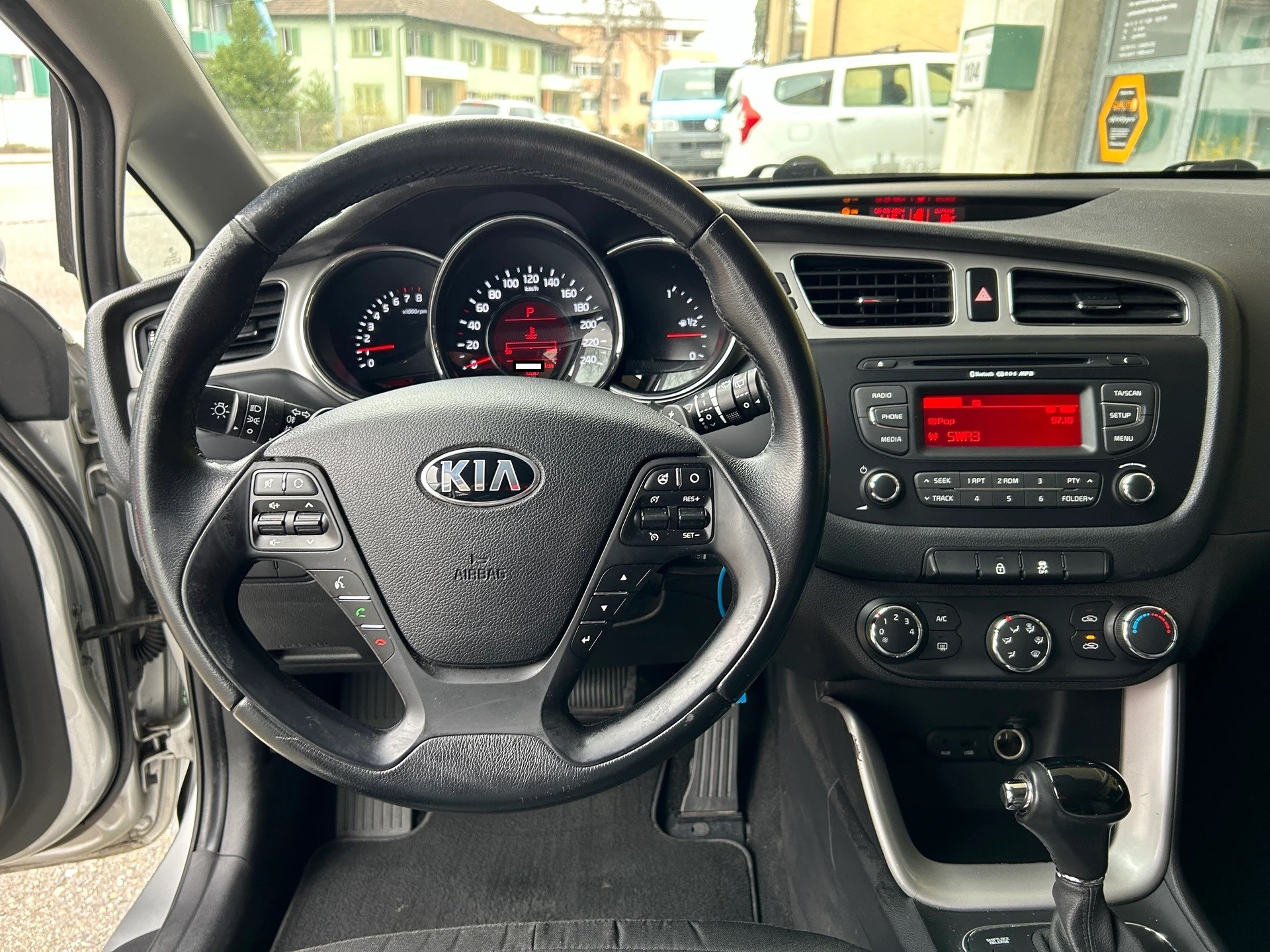 KIA 1.6 GDi Trend-image-3